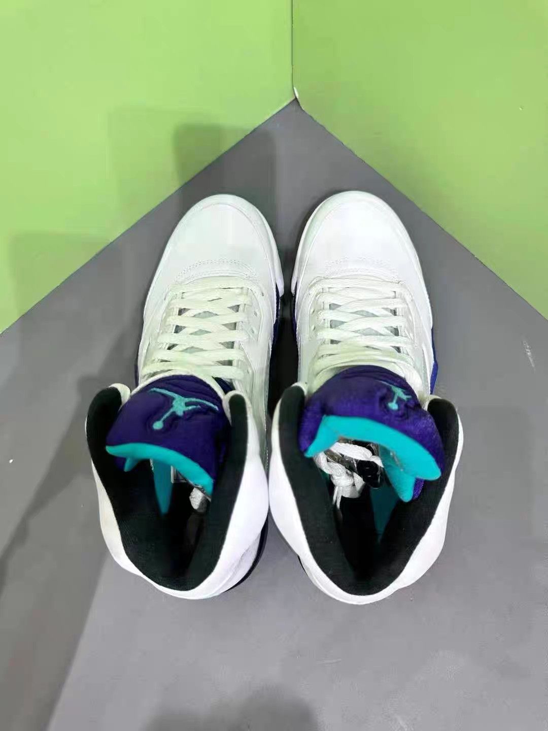 Jordan Brand Air Jordan 5 Retro Grape Basketball Shoes K15 Size US 10 / EU 43 - 7 Thumbnail