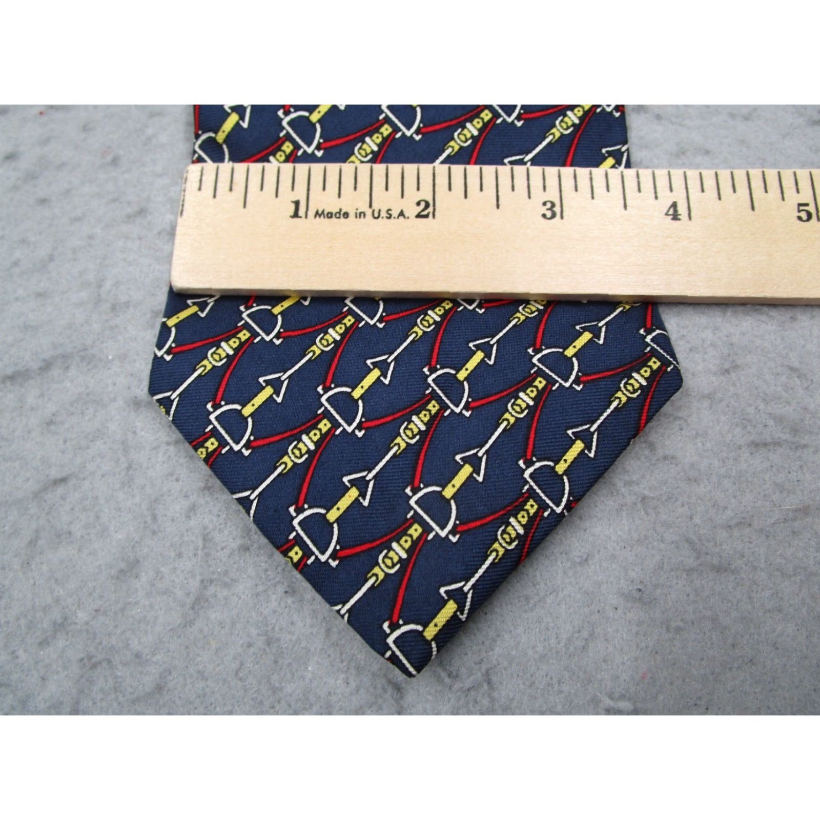 Vintage VINTAGE Christopher Hayes Men's Blue Silk Necktie Geometric Equestrian Horse Bit Made in USA 57"-60" Classic 1 Size Navy Mens Silk Tie Size ONE SIZE - 5 Thumbnail