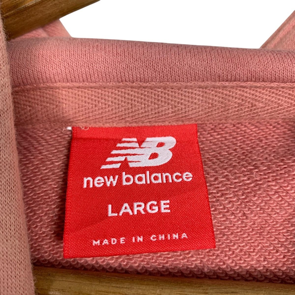 New Balance NEW BALANCE Big Logo Pullover Hoodies Sweatshirt #1990-C86 Size US L / EU 52-54 / 3 - 12 Thumbnail
