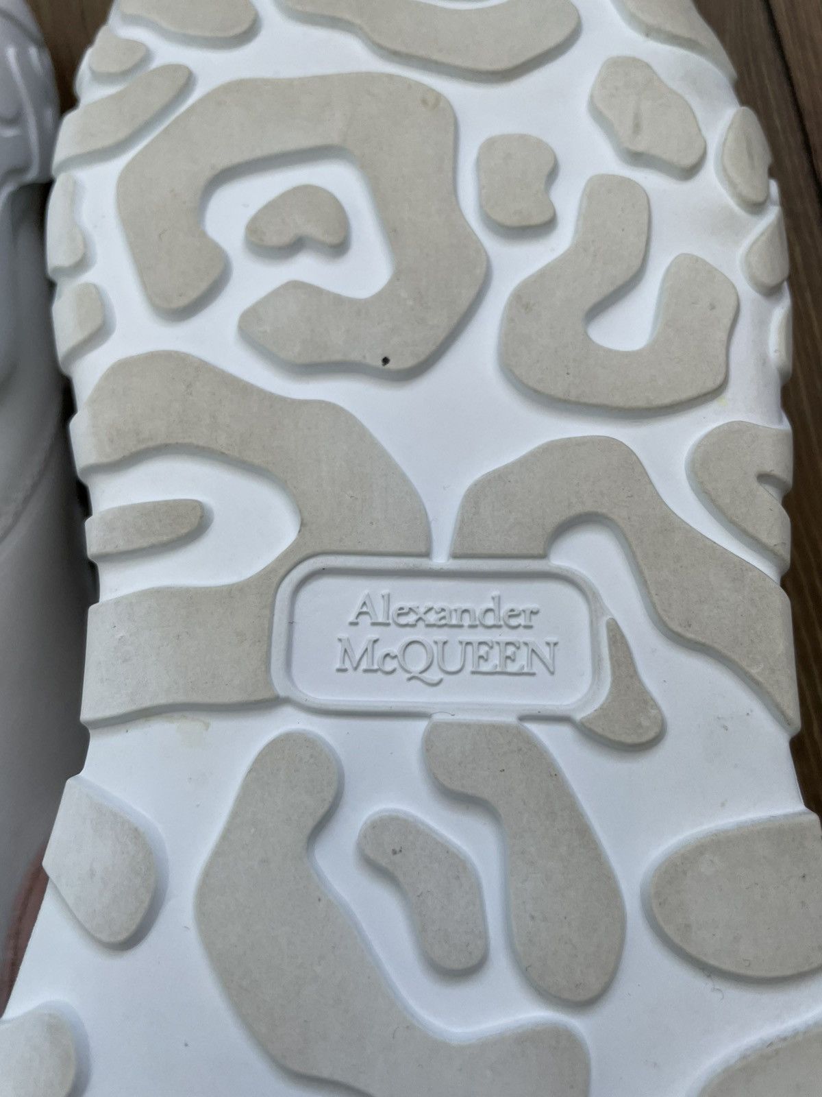 Alexander McQueen Alexander McQueen Court Leather Low Top Sneakers Women’s Size US 10 / IT 40 - 12 Thumbnail