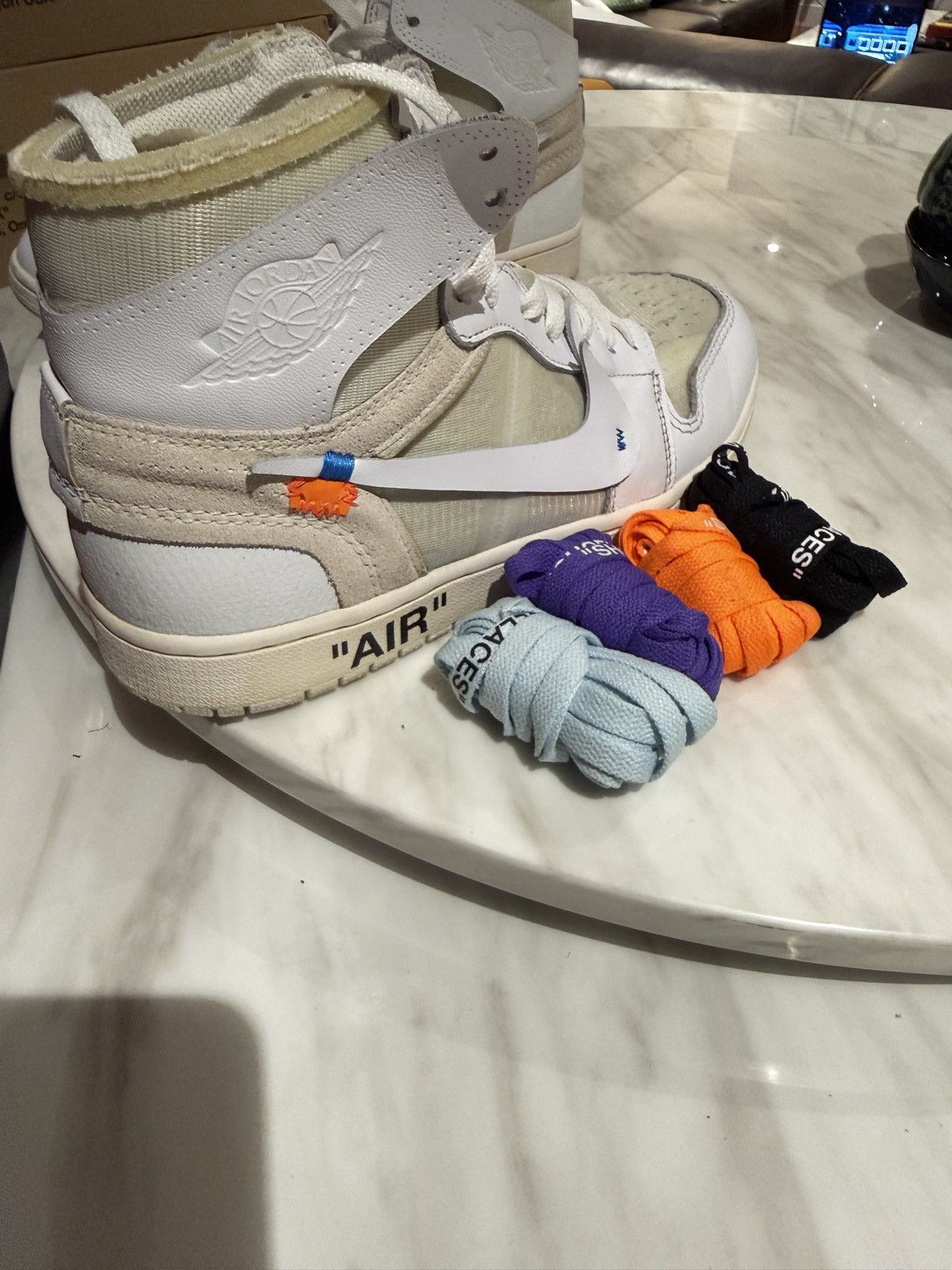 Jordan Brand × Off-White Jordan 1 Off-White Euro Size US 9.5 / EU 42-43 - 7 Thumbnail