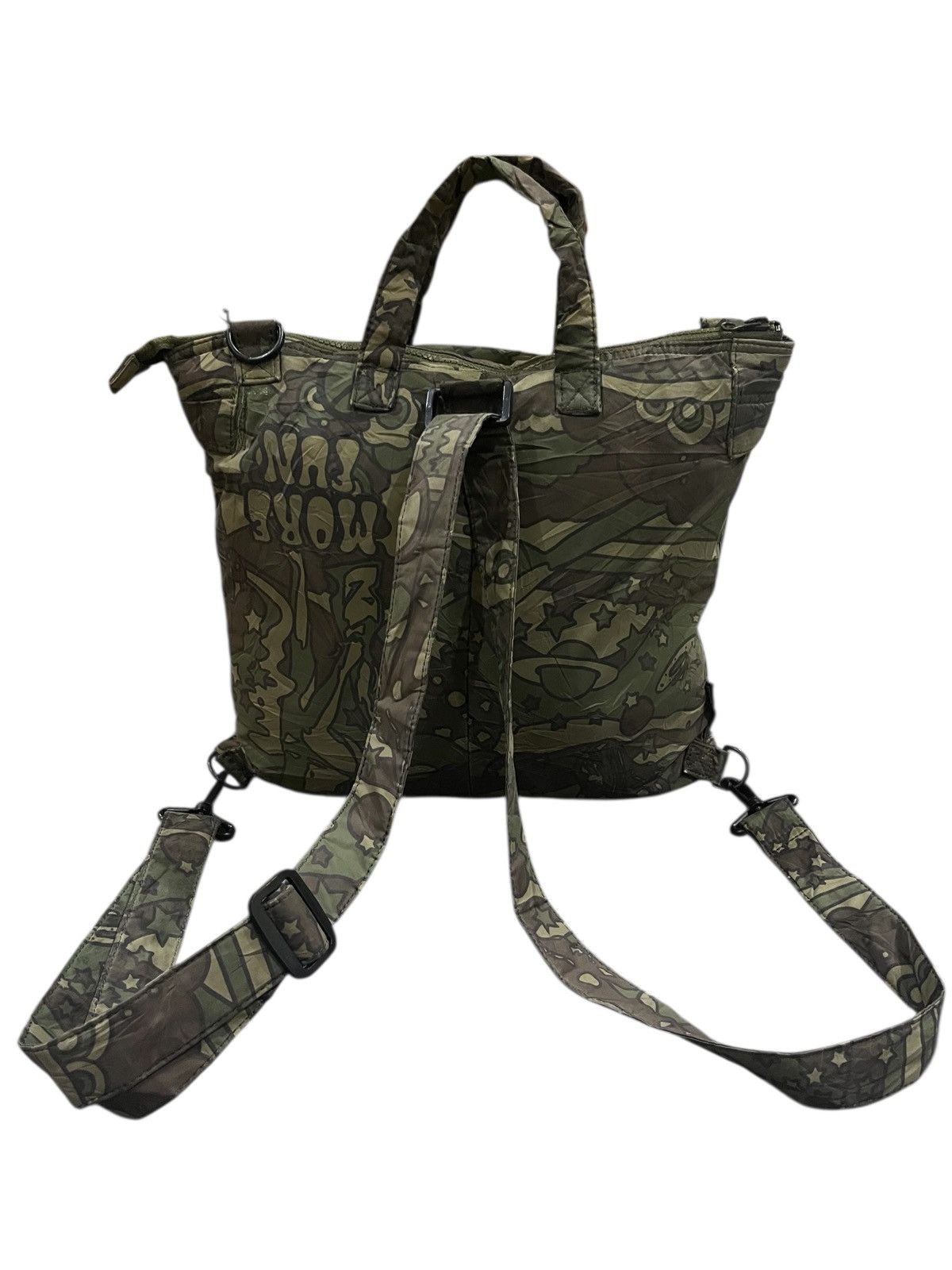 Hysteric Glamour HYSTERIC GLAMOUR CAMOUFLAGE GRAPHIC PATRERN 2WAY BACKPACK Size ONE SIZE - 4 Thumbnail
