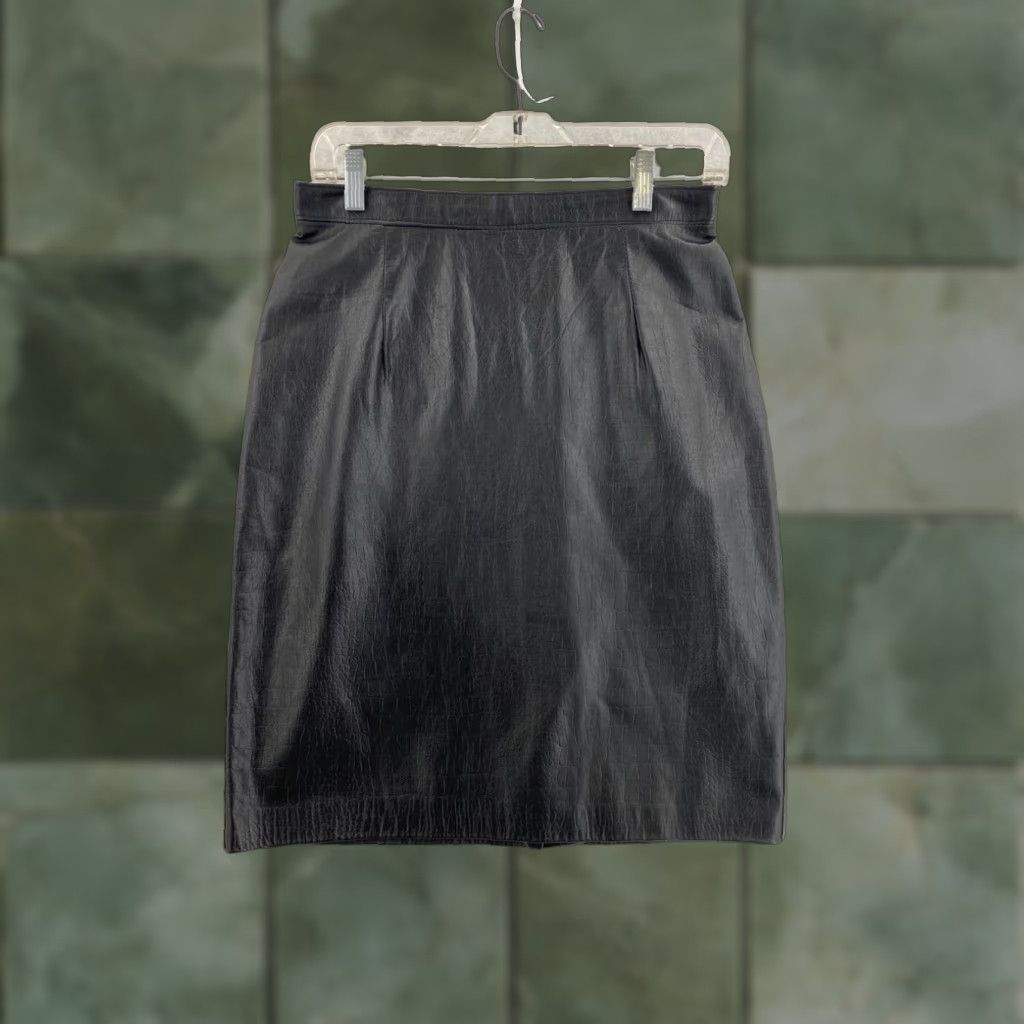Vintage VINTAGE Bagatelle Leather Skirt Size 12 Black Midi Pencil Women 90s Size 34" / US 12 / IT 48 - 1 Thumbnail
