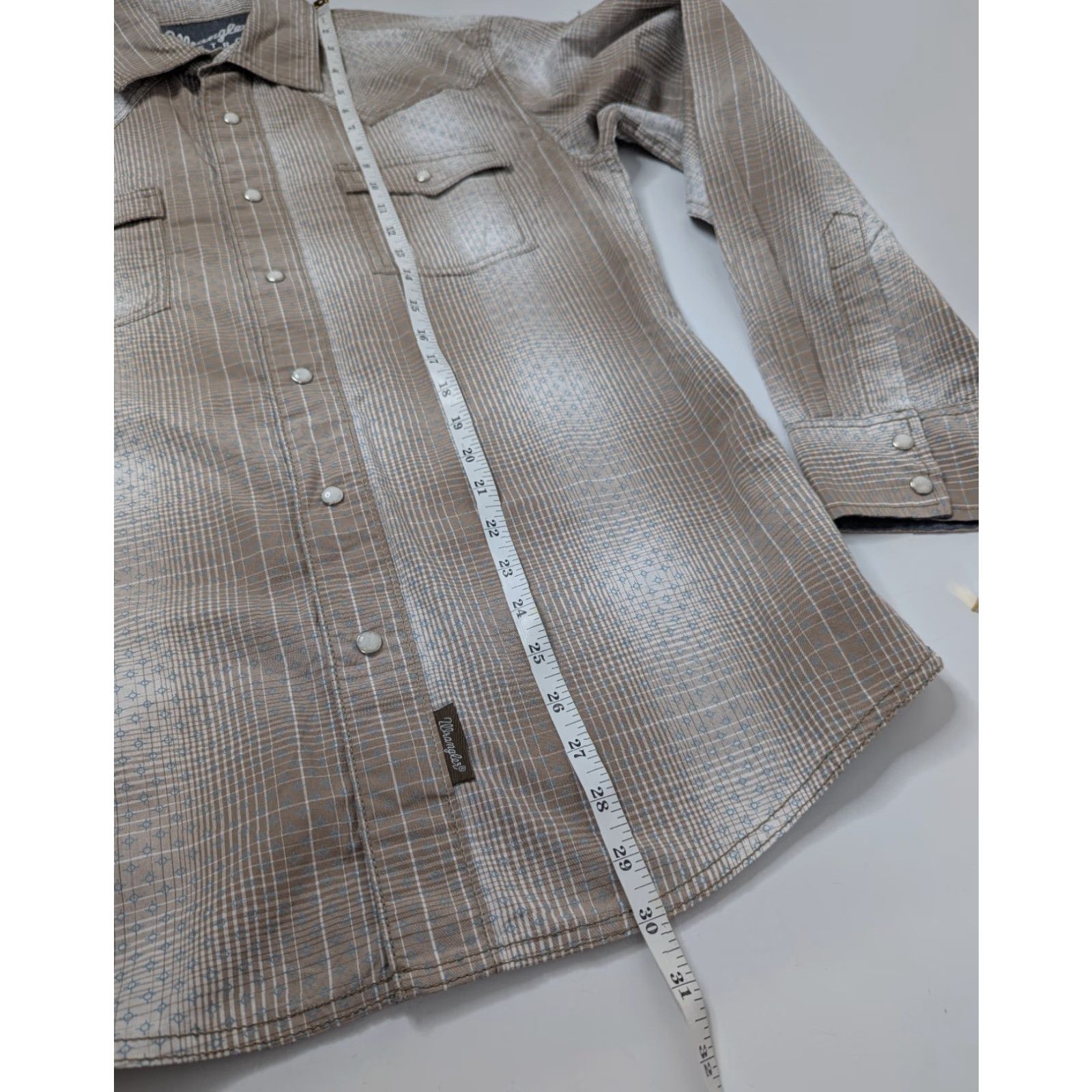 Wrangler VINTAGE Wrangler Retro Premium Plaid Pearl Snap Button Western Shirt Men's M Brown Long Sleeve Snap Button Up Mens Clothing - Size US M / EU 48-50 / 2 - 5 Thumbnail