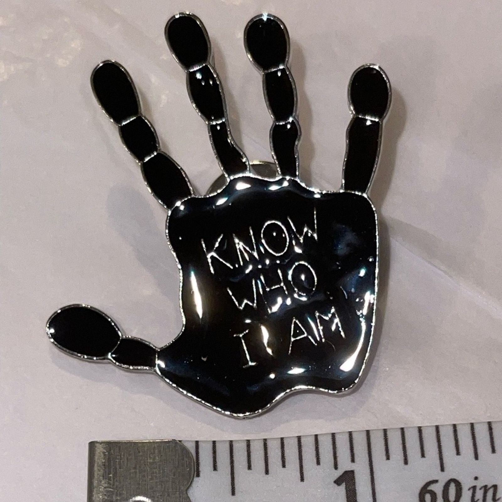 Other Know Who I Am Pin Brooch Size ONE SIZE - 1 Preview