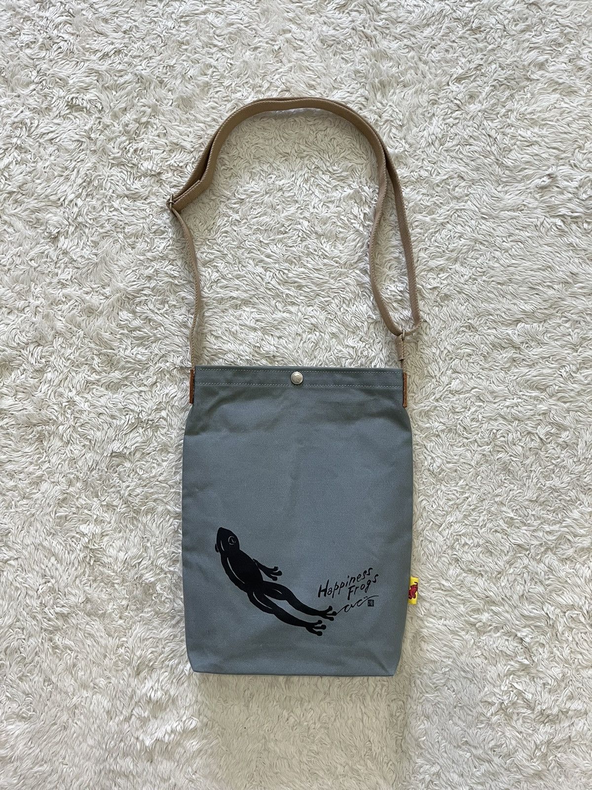 Ichizawa Shinzaburo Hanpu ichizawa shinzaburo hanpu x ki-yan stuzio canvas sling bag Size ONE SIZE - 9 Thumbnail