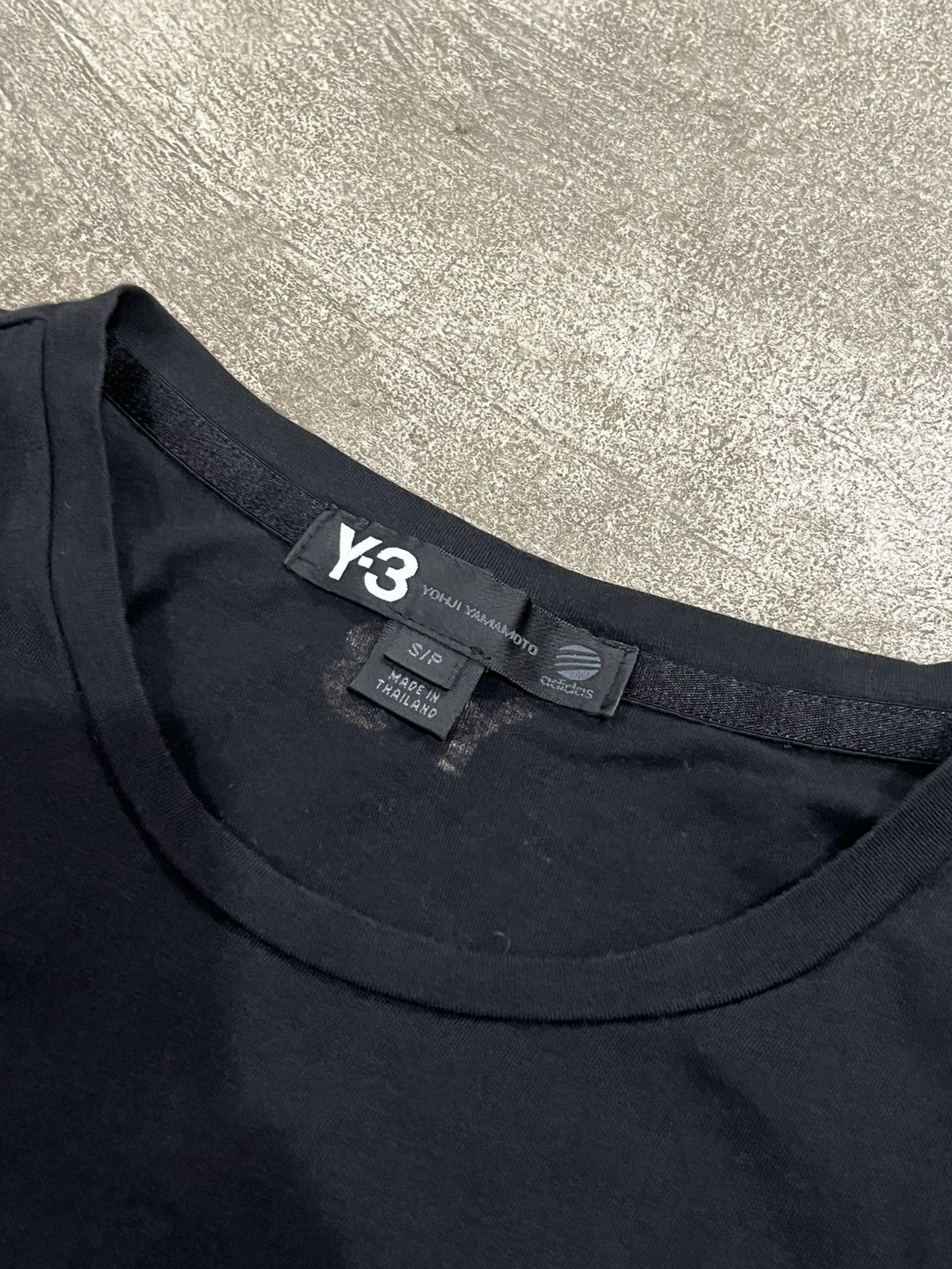 Y-3 Yohji Yamamoto Y-3 Fitted Abstract Design Longsleeve Top Size US S / EU 44-46 / 1 - 4 Thumbnail
