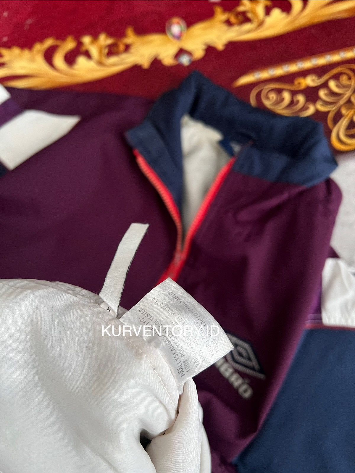 Umbro (SOLD OUT) Vintage Umbro Windbreaker Jacket Size US XL / EU 56 / 4 - 5 Thumbnail