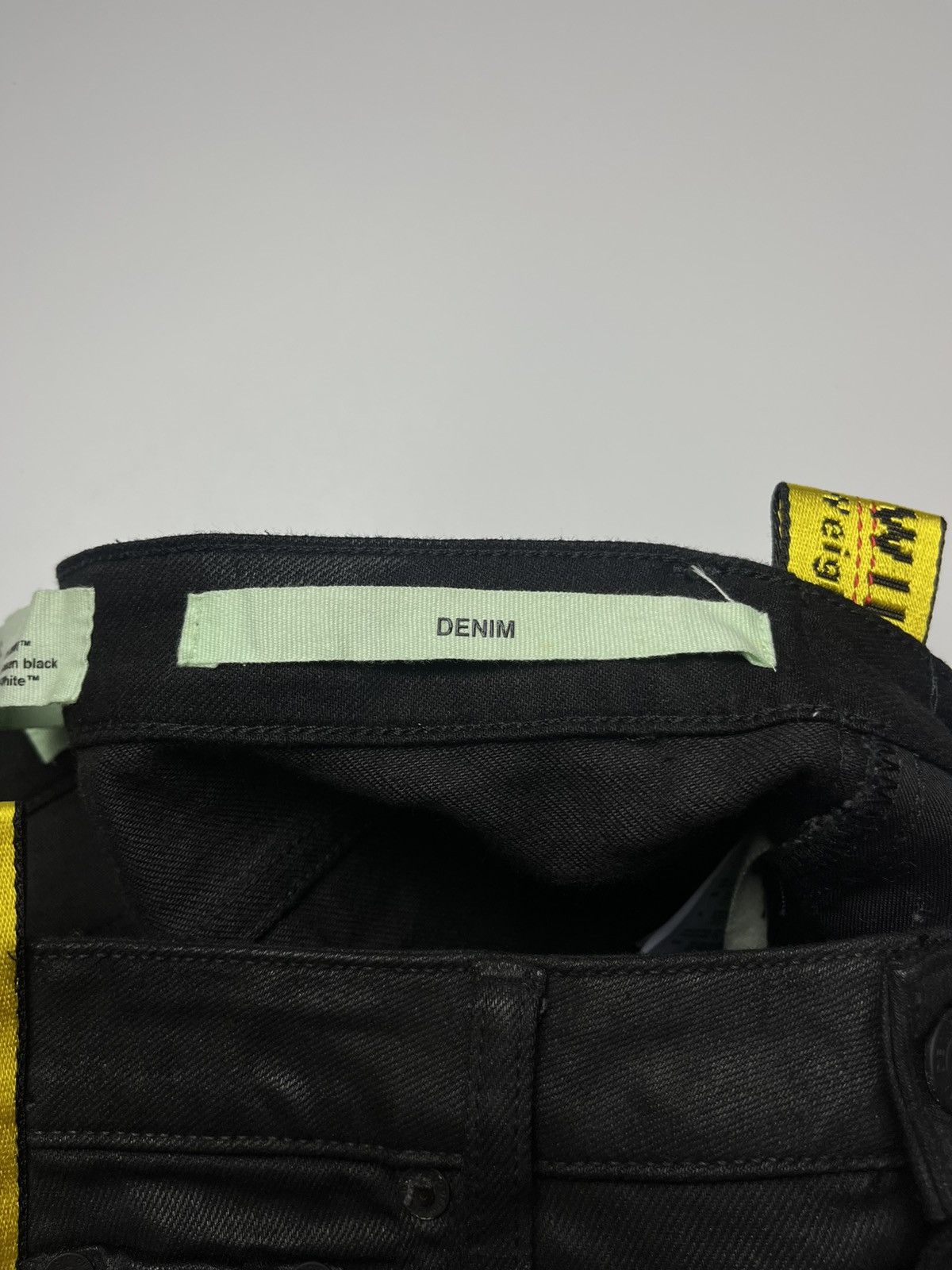 Off-White Off-White Virgil Abloh Era Waxed Jeans Industrial Stripe Size 26" / US 2 / IT 38 - 8 Thumbnail