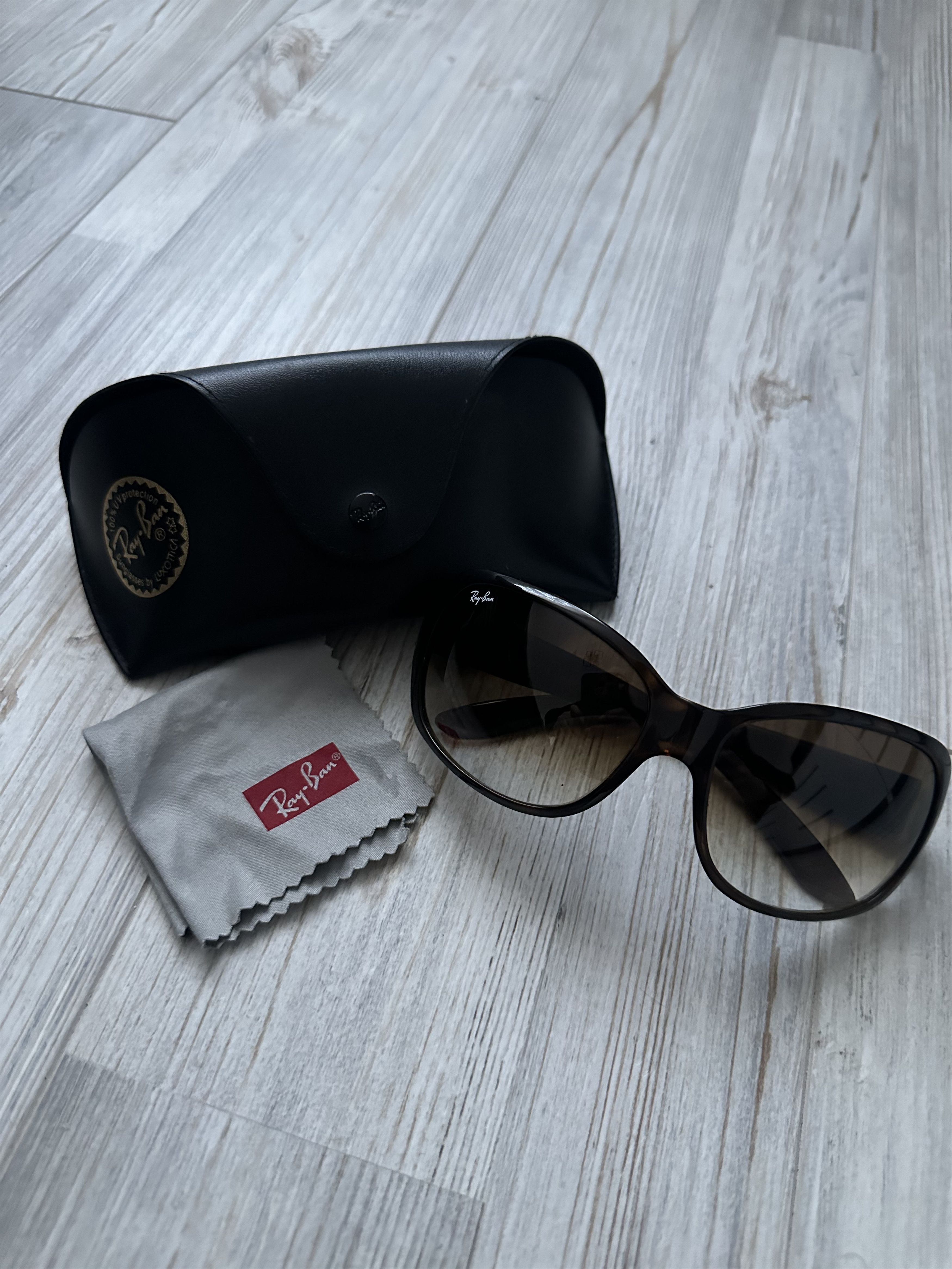 RayBan Tortoise Shell Sunglasses RB 4118 710/51 2N Gradient Lenses Size ONE SIZE - 1 Thumbnail