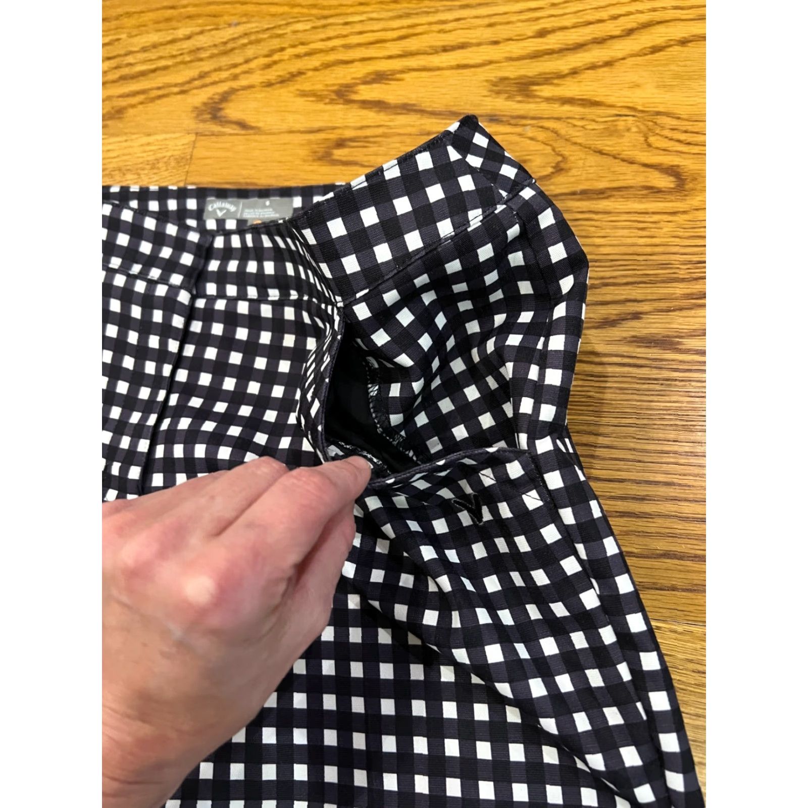 Callaway Callaway Opti-Dri Golf Shorts Bermuda Women Black Gingham Size 8 Size 30" / US 8 / IT 44 - 7 Thumbnail