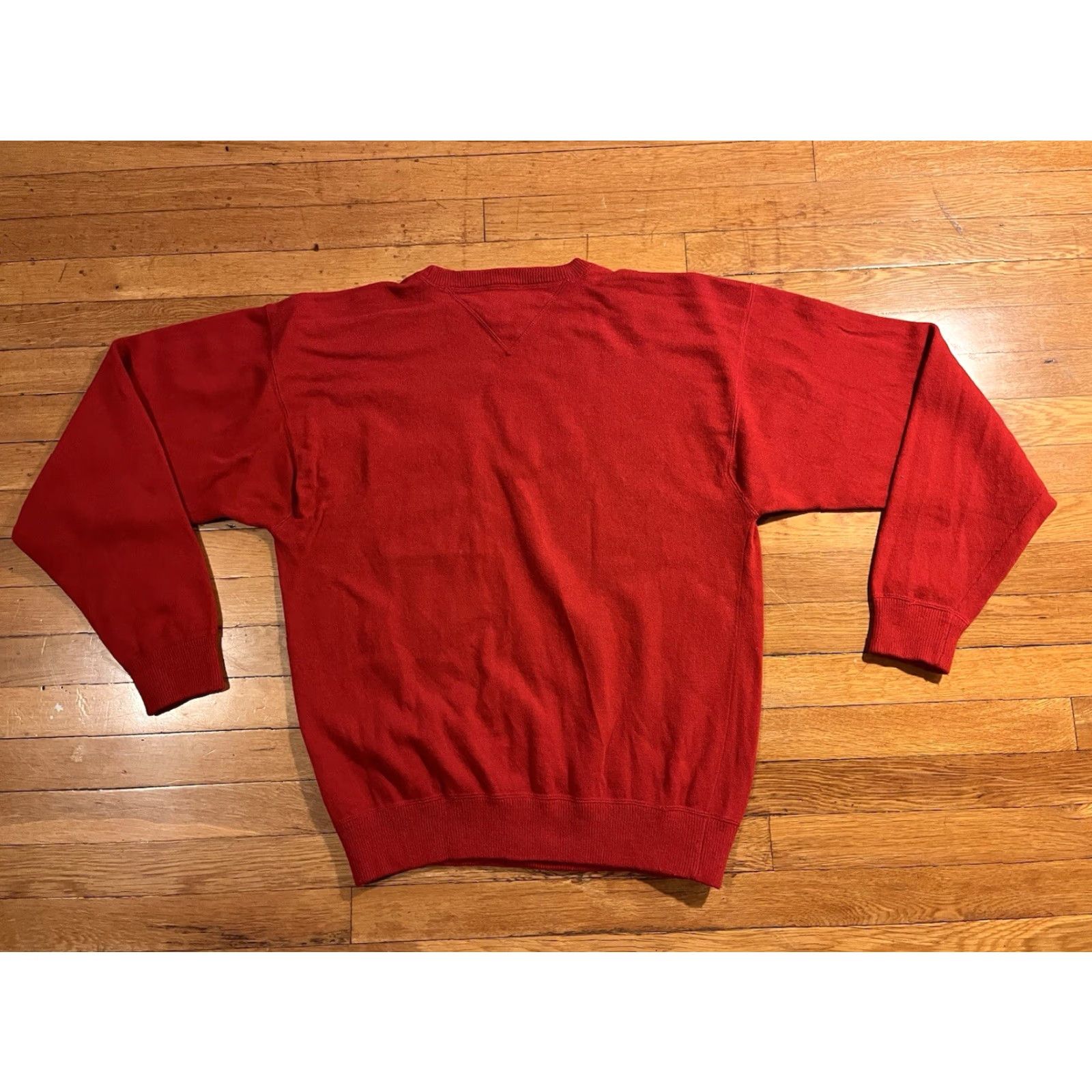 Tommy Hilfiger VINTAGE Tommy Hilfiger Sweater Men’s Large Red Pocket Knit Crew Neck Pullover Embroidered Logo 90s Classic Designer Preppy Retro Men Size US L / EU 52-54 / 3 - 6 Thumbnail