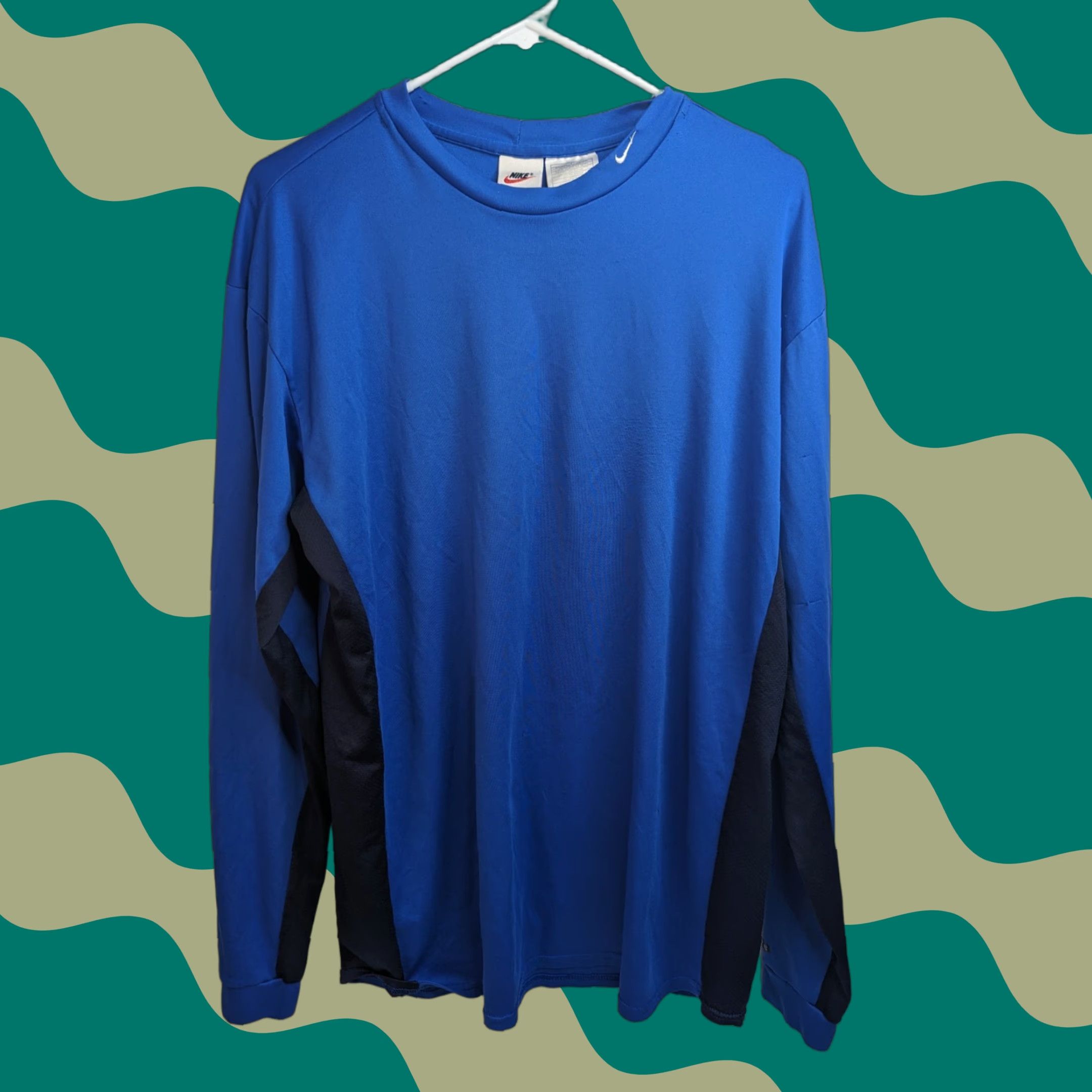 Nike VINTAGE Nike Fit Sky Blue Long Sleeve Activewear Pullover Mens XL 100% Polyester Size US XL / EU 56 / 4 - 1 Thumbnail