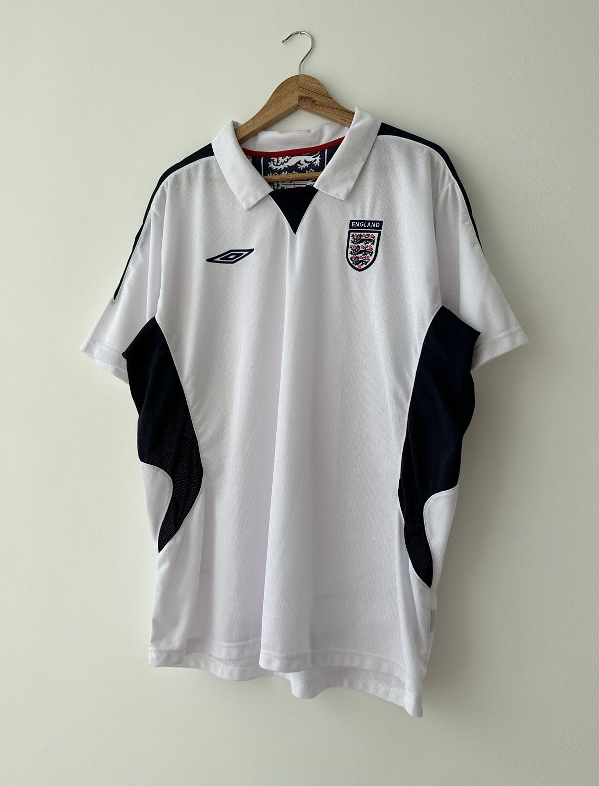 Umbro × Vintage England National Team Vintage Home Shirt Umbro Men's Size XL Size US XL / EU 56 / 4 - 2 Thumbnail