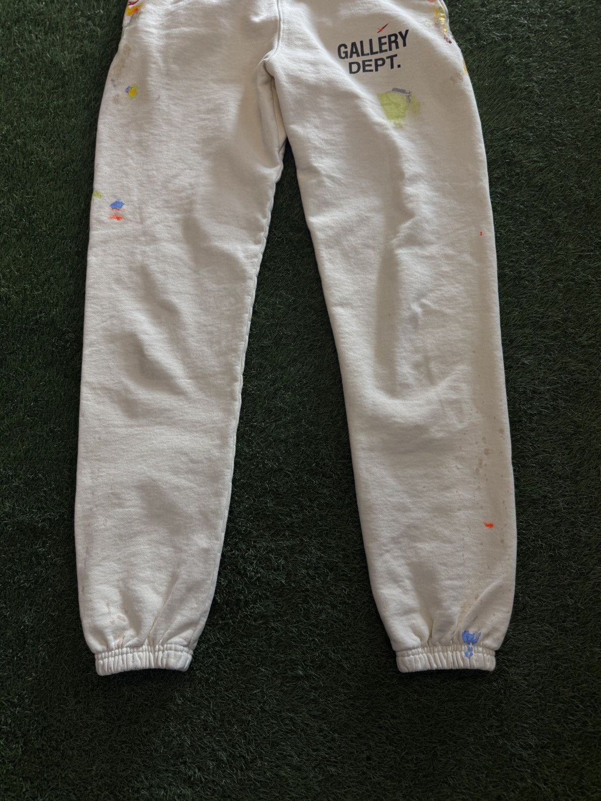 Gallery Dept. Gallery DEPT Sweatpants Paint Splatter Size Small Size US 28 / EU 44 - 2 Thumbnail