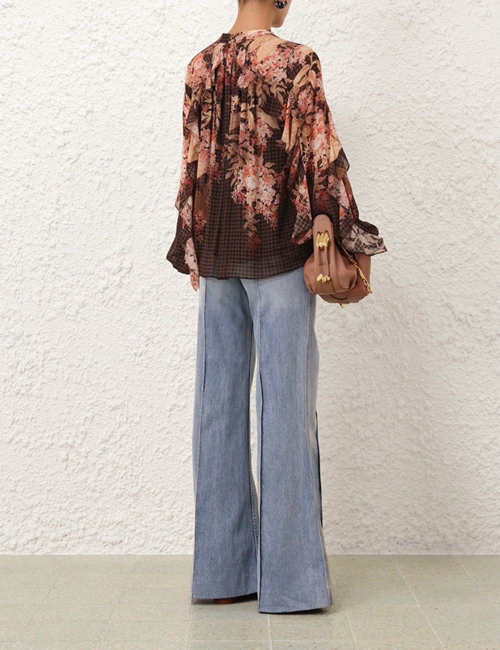 oc11z0226 Illuminate Flutter Blouse In Multicolor