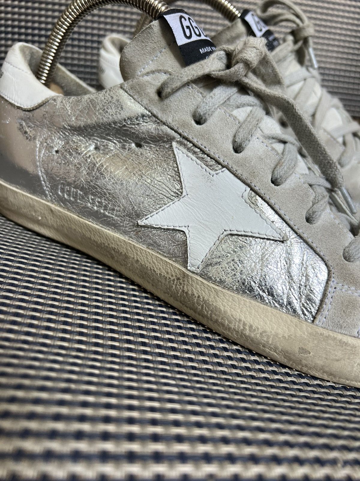 Golden Goose Golden Goose Superstar Silver Size US 6 / EU 39 - 3 Thumbnail