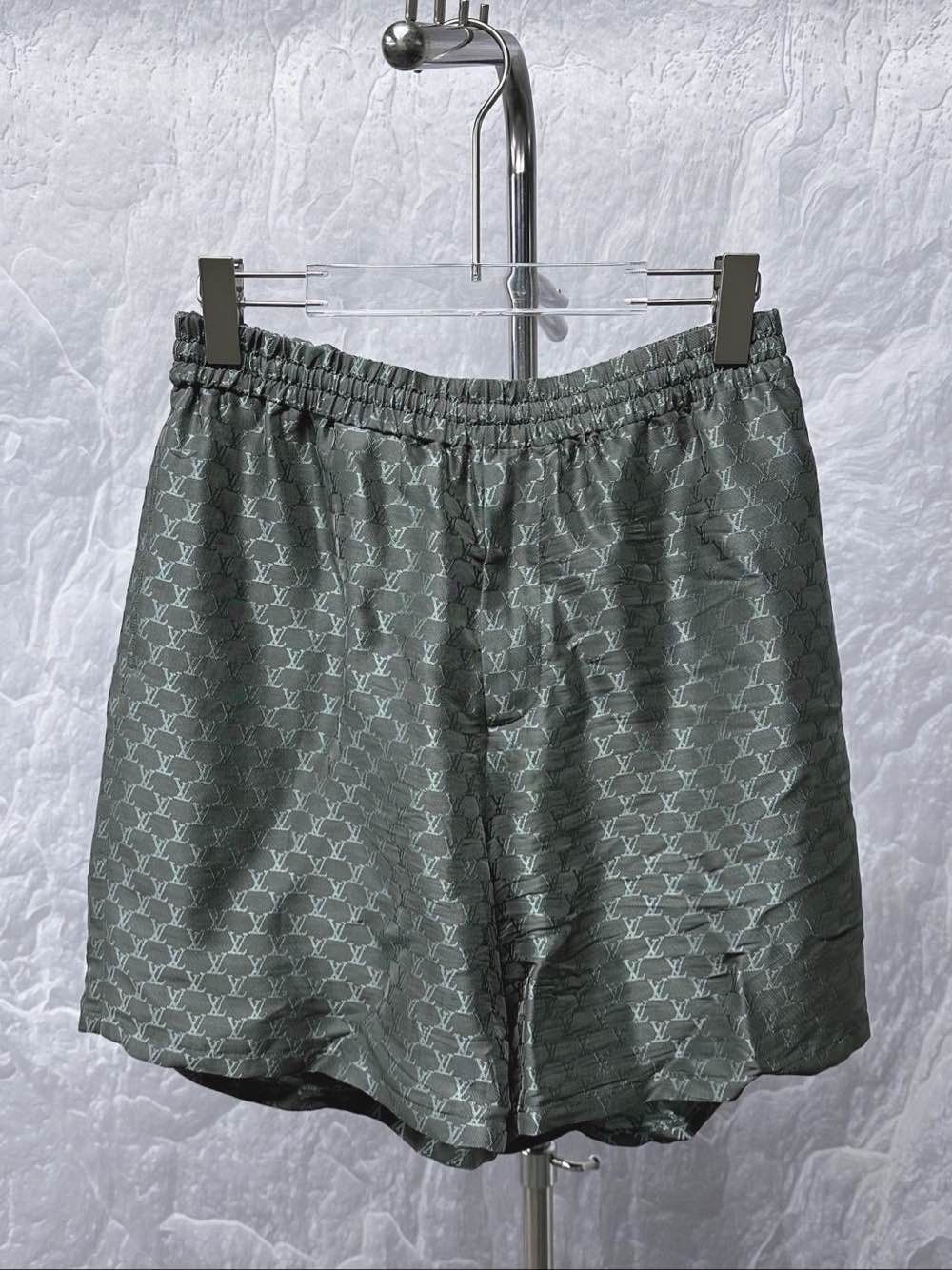 Louis Vuitton Louis Vuitton Monogram Jacquard Shorts Size 46 Size US 30 / EU 46 - 1 Thumbnail