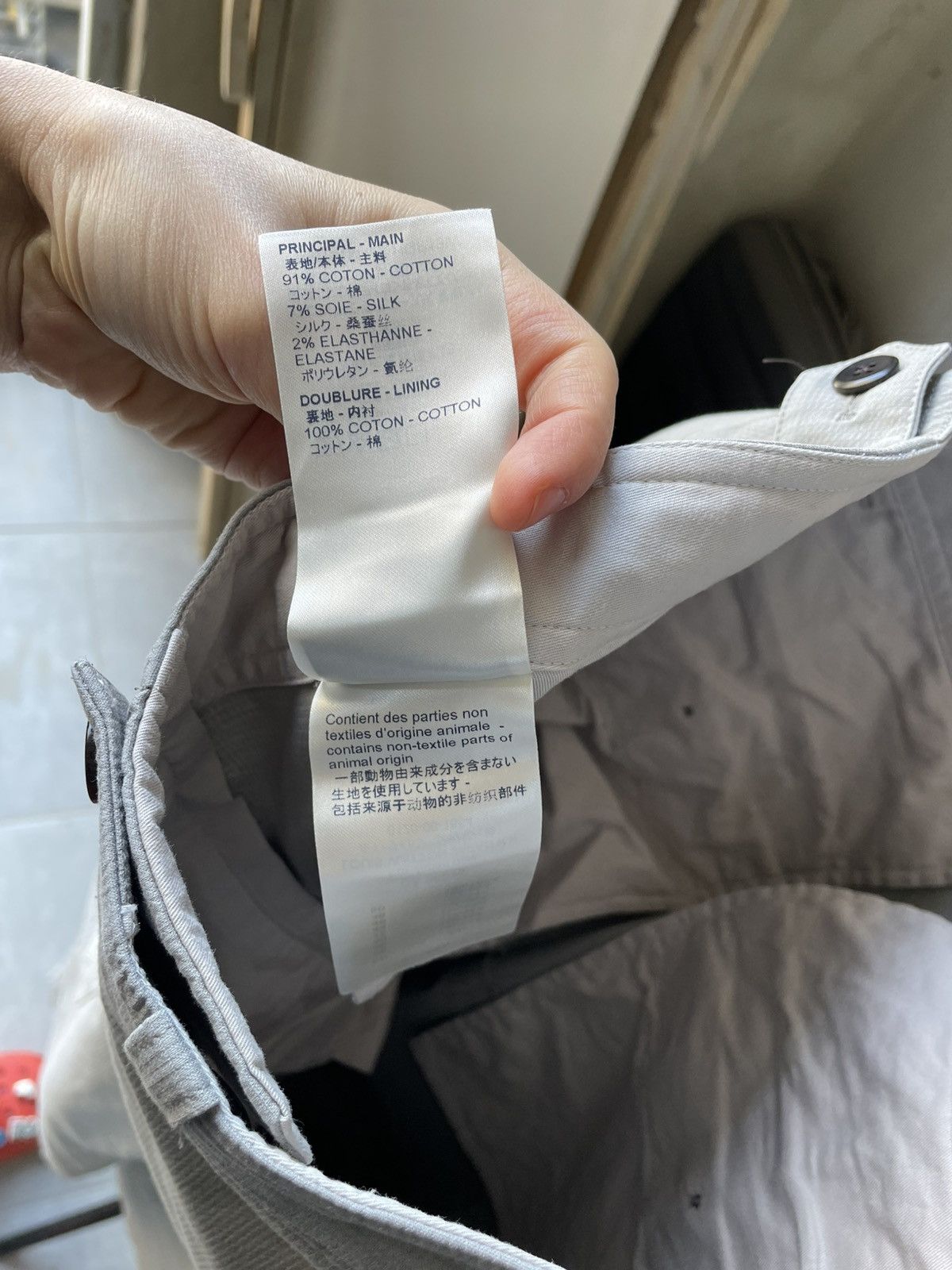 Louis Vuitton Louis Vuitton x Virgil Abloh Reflective Cargo Pants Size US 40 / EU 56 - 12 Thumbnail