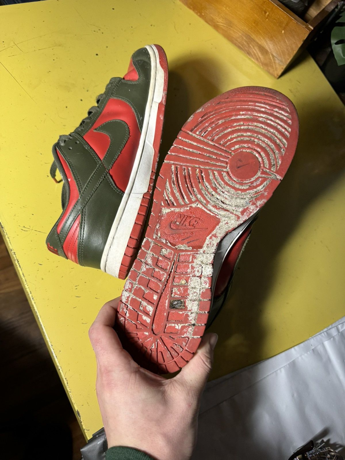 Nike Nike Dunk Low Cargo Khaki Mystic Red Men's Size 11 Size US 11 / EU 44 - 10 Thumbnail