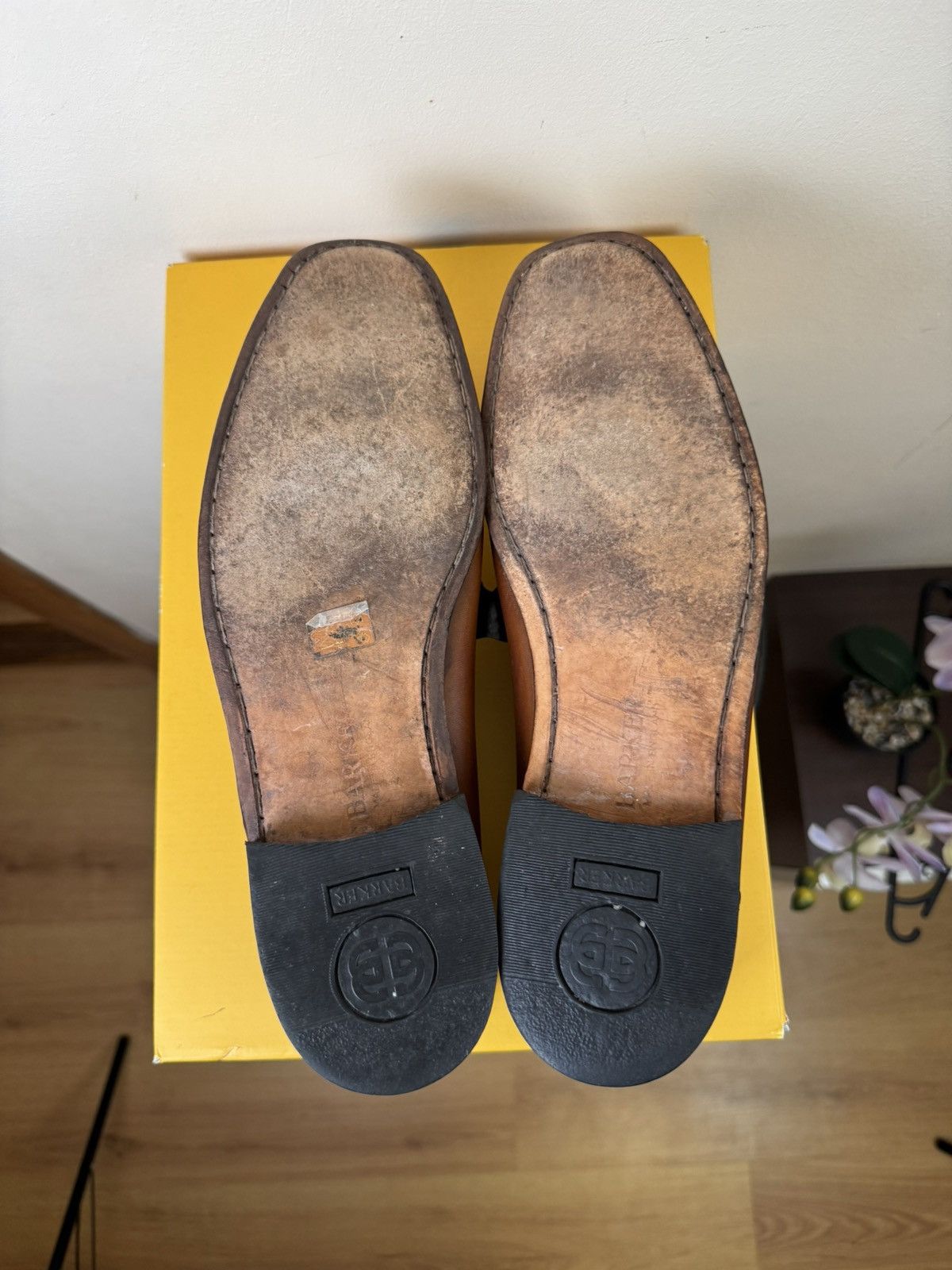 Barker BARKER England Brown Leather Loafers UK 10 G Fits EU 45 30cm Size US 11 / EU 44 - 14 Thumbnail