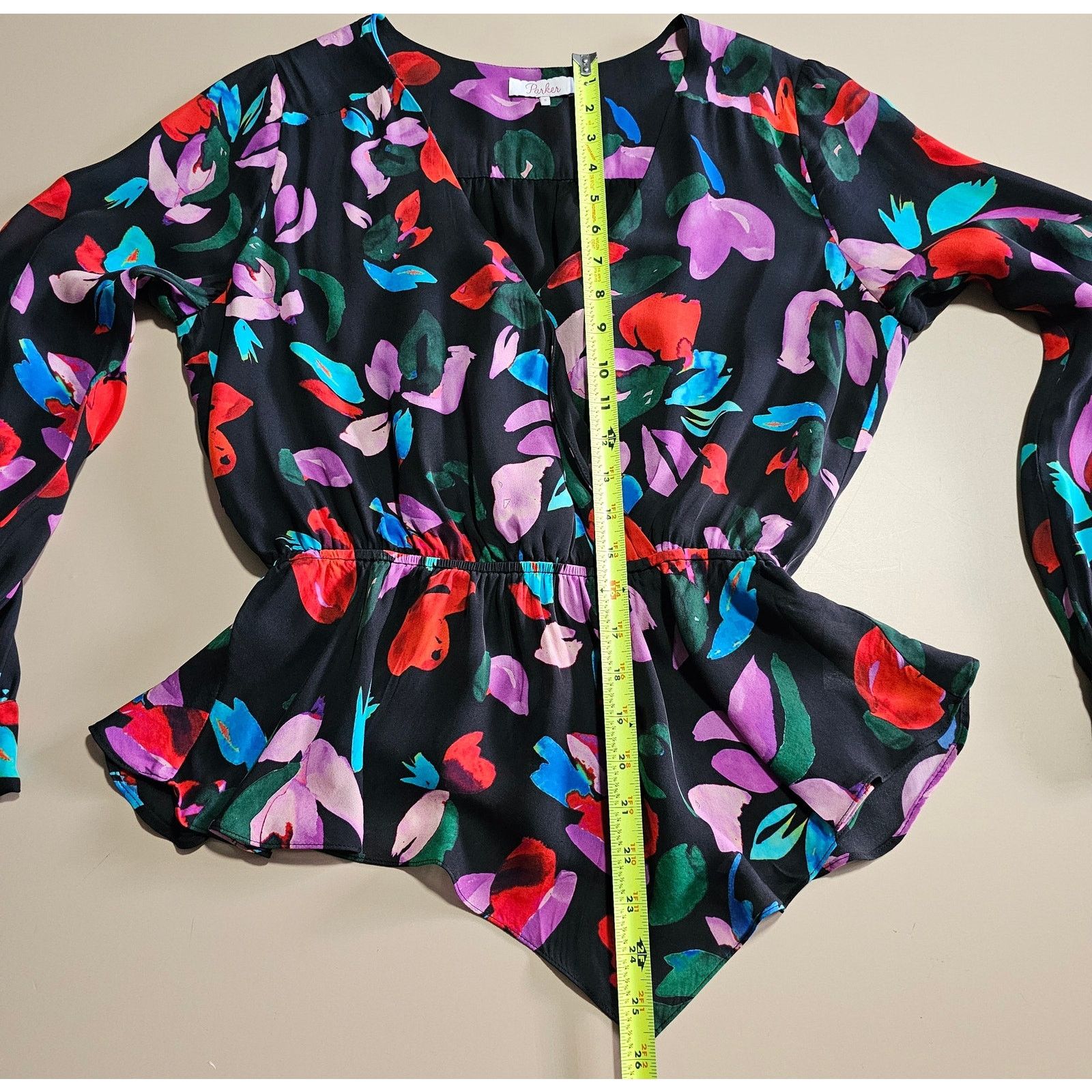 Parker Parker Silk Floral Alyssa V-Neck Asymmetric Peplum Blouse S Size S / US 4 / IT 40 - 9 Thumbnail