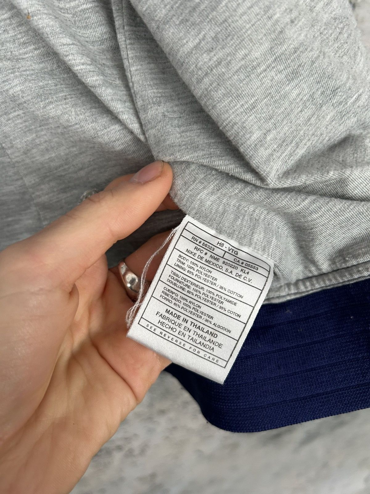 Nike Vintage Nike 90s Light Jacket Tracksuit Streetwear Sport Size US S / EU 44-46 / 1 - 7 Thumbnail