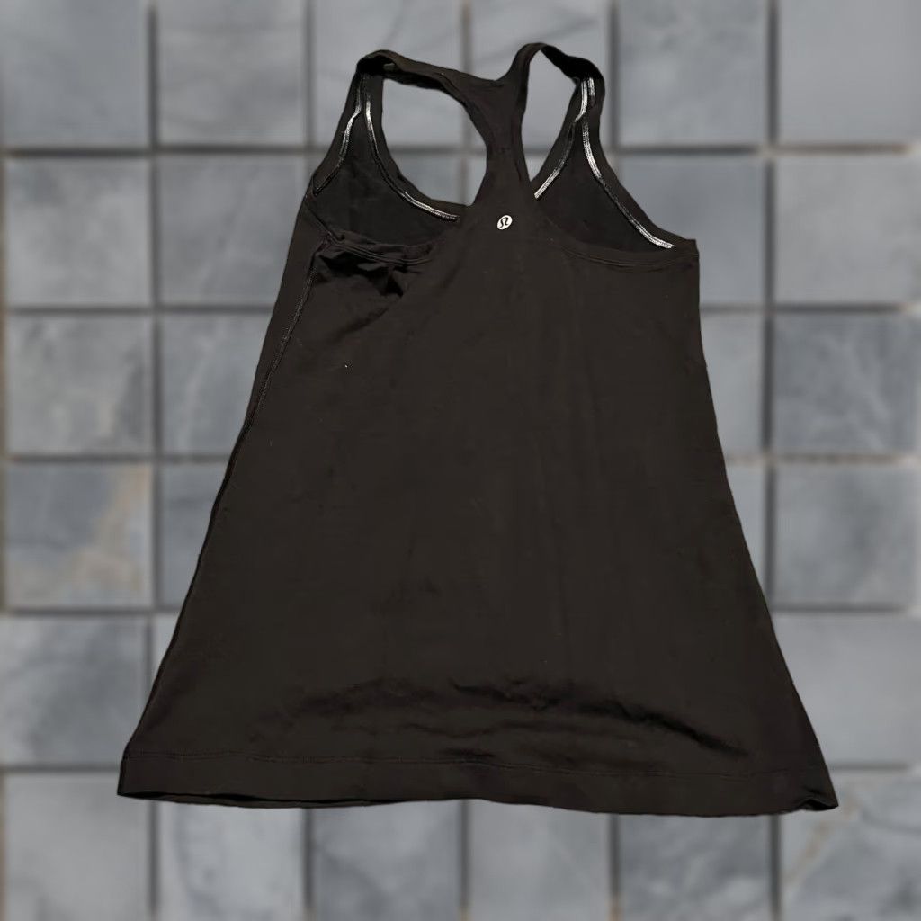 Lululemon Lululemon Tank Top Shirt Womens 6 Black Racerback Shirt Size M / US 6-8 / IT 42-44 - 1 Thumbnail