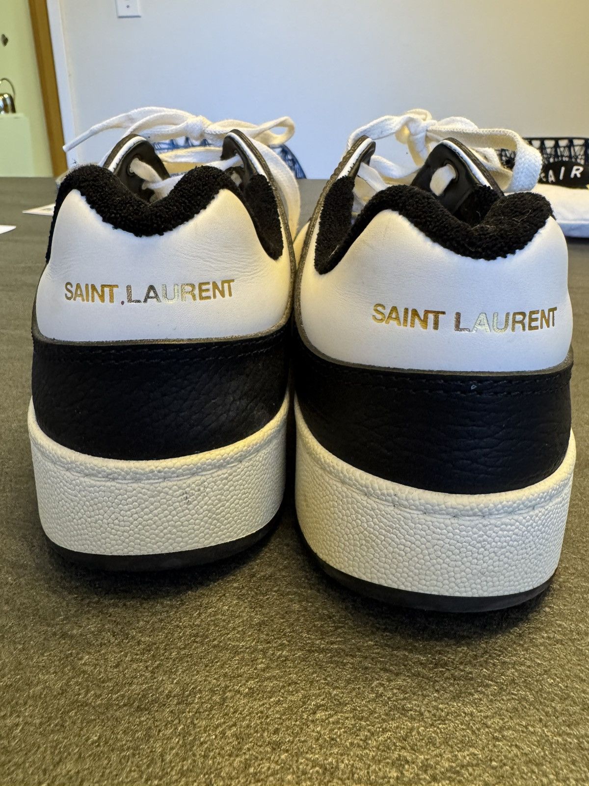 Givenchy Saint Laurent SL/61 Low-Top Sneakers Men’s Size 42 Size US 9 / EU 42 - 7 Thumbnail
