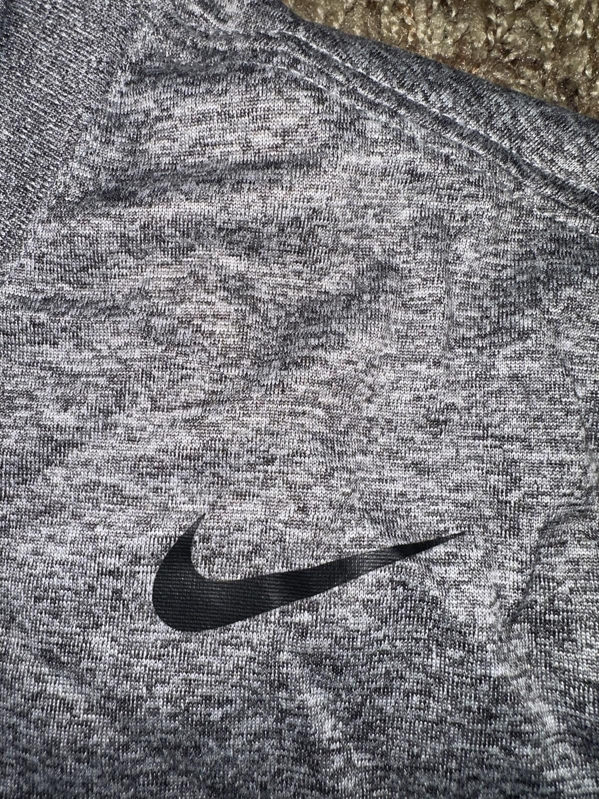 Nike Nike Men's Team Legend Long Sleeve Crew T-Shirt Size US M / EU 48-50 / 2 - 4 Thumbnail