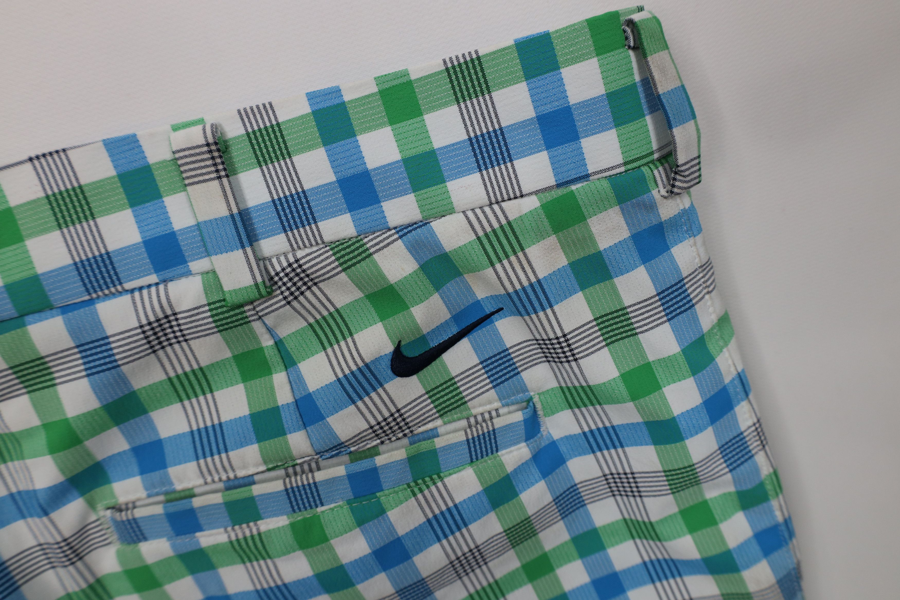 Nike Nike Golf Scott Mini Swoosh Golfing Chino Shorts Plaid Size US 36 / EU 52 - 14 Thumbnail