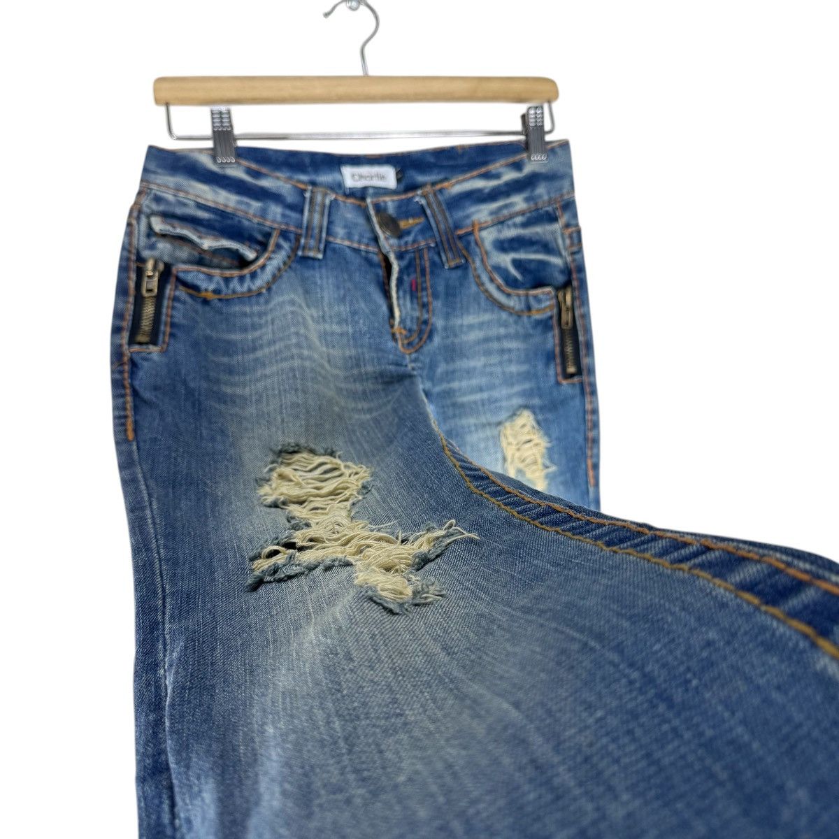 Japanese Brand ☀️CHORTIE DISTRESSED DENIM JEANS FLARE PANT Size 29" - 8 Thumbnail
