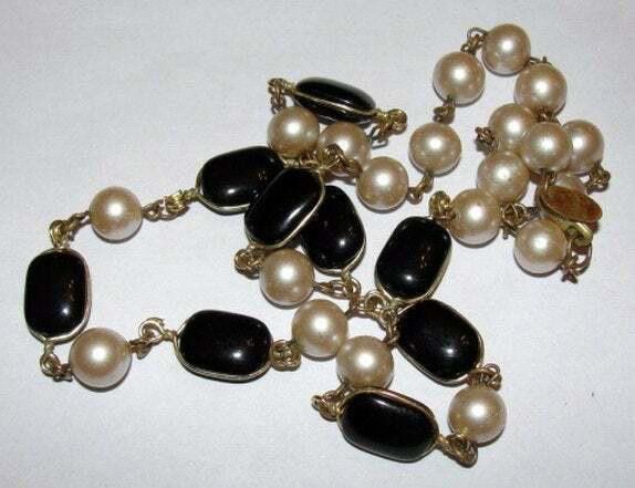 Designer Haskell Faux Pearl And Gripoix Black Glass Chiclet Necklace Size ONE SIZE - 3 Thumbnail