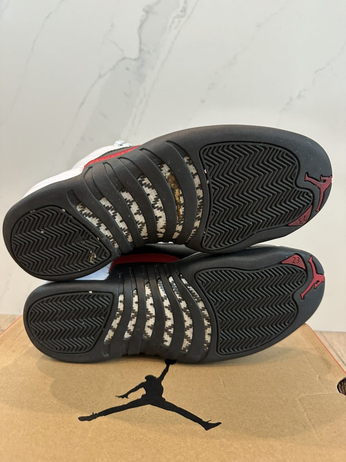 Jordan Brand Jordan 12 Taxi Flip Size US 10 / EU 43 - 6 Thumbnail