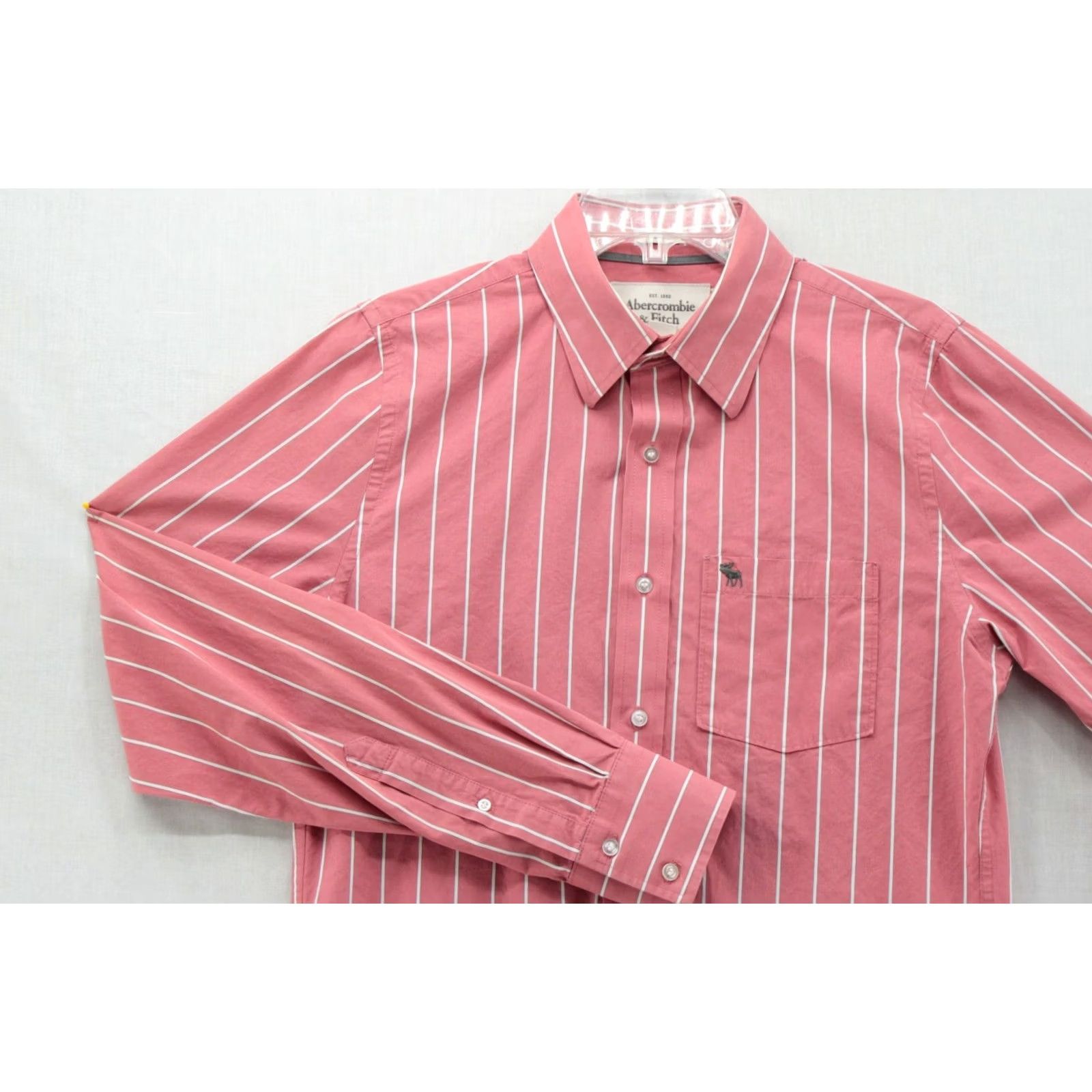 Abercrombie & Fitch Abercrombie & Fitch Shirt Mens Medium Muscle Fit Pink White Stripe Button up Size US M / EU 48-50 / 2 - 2 Thumbnail