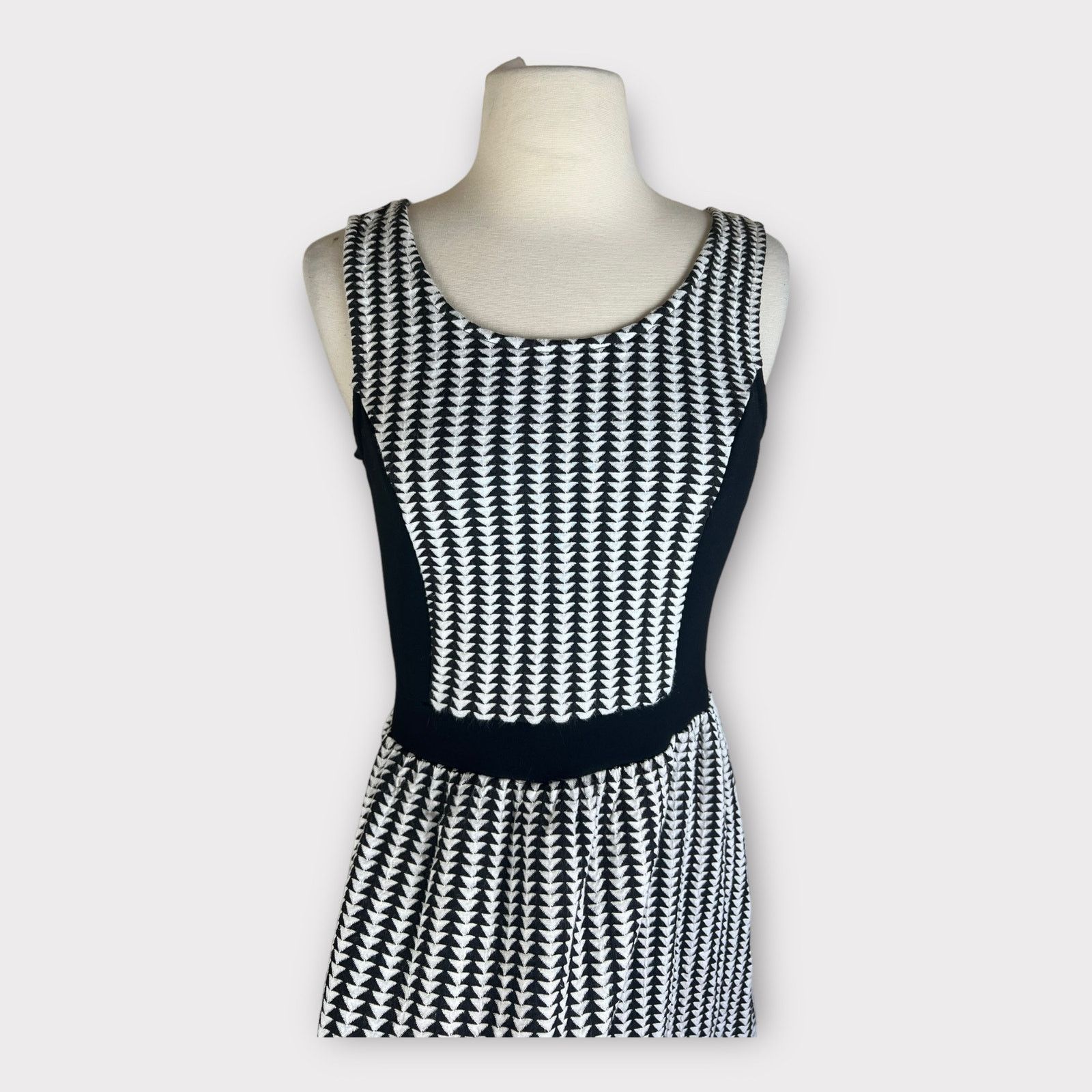 Macys Charming Charlie | Retro Black Check Dress Size S / US 4 / IT 40 - 4 Thumbnail