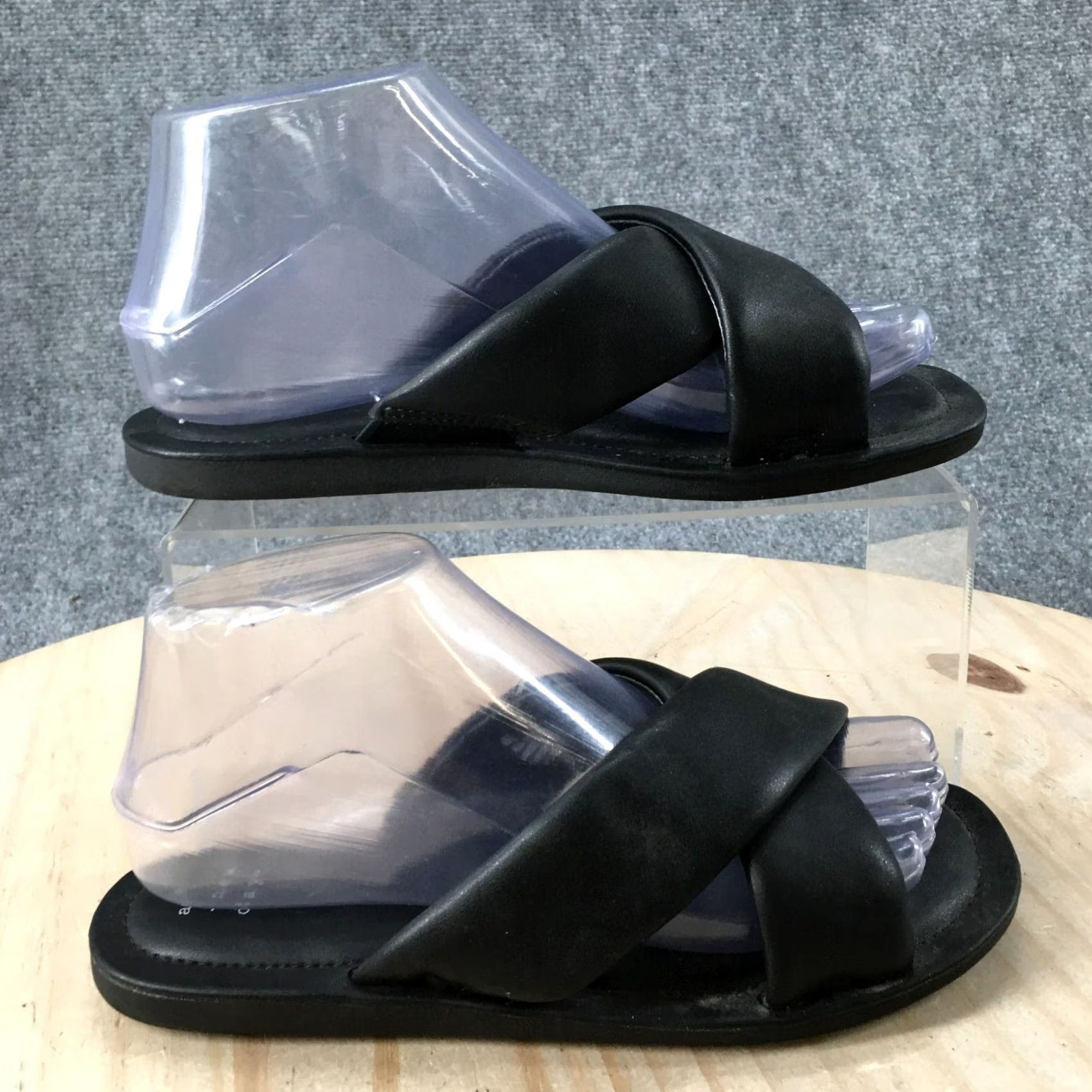 Vintage A New Day Sandals Womens 6.5 M Slip On Slides Black Faux Leather Casual Flat Size US 7 / IT 37 - 2 Thumbnail
