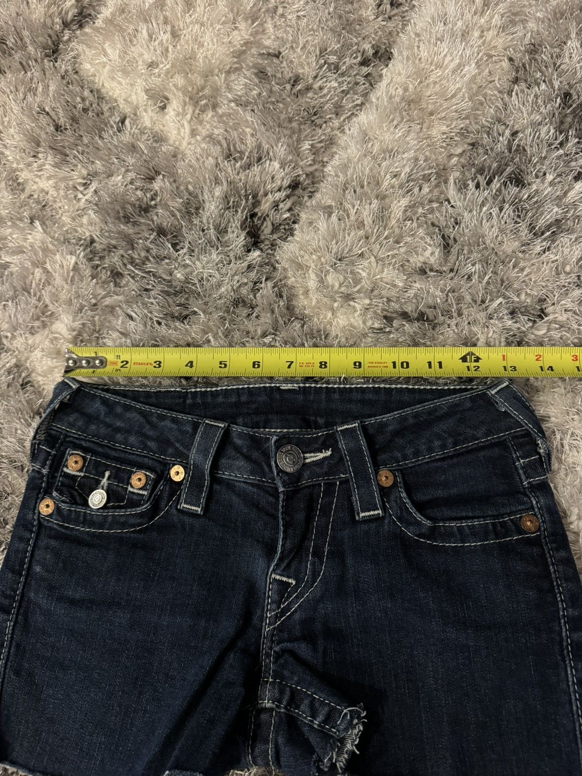 True Religion True Religion denim cut off shorts with rhinestone Size 24" / US 00 / IT 34 - 5 Thumbnail