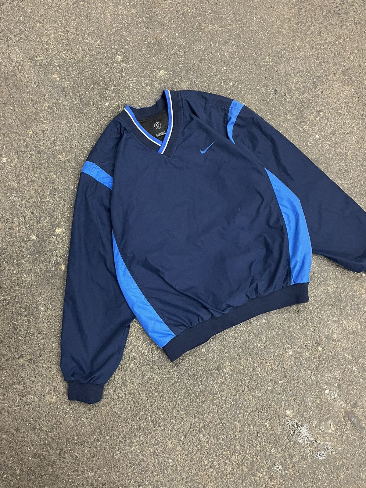 Nike × Vintage Nike windbreaker light weight pull over jacket hype sporty Size US L / EU 52-54 / 3 - 2 Thumbnail
