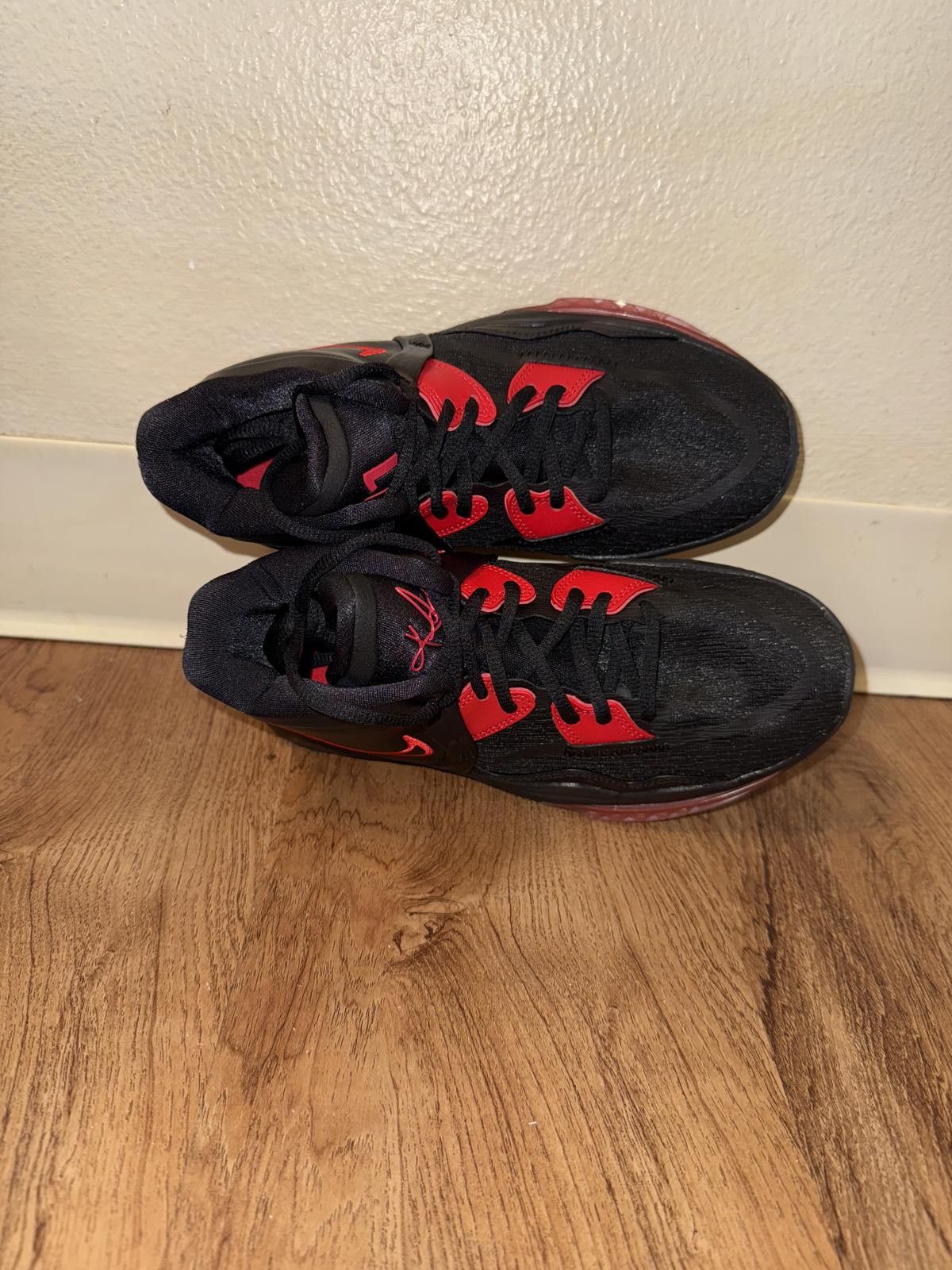 Nike Nike Kyrie Infinity Bred (Gs) Size US 6 / EU 39 - 6 Thumbnail