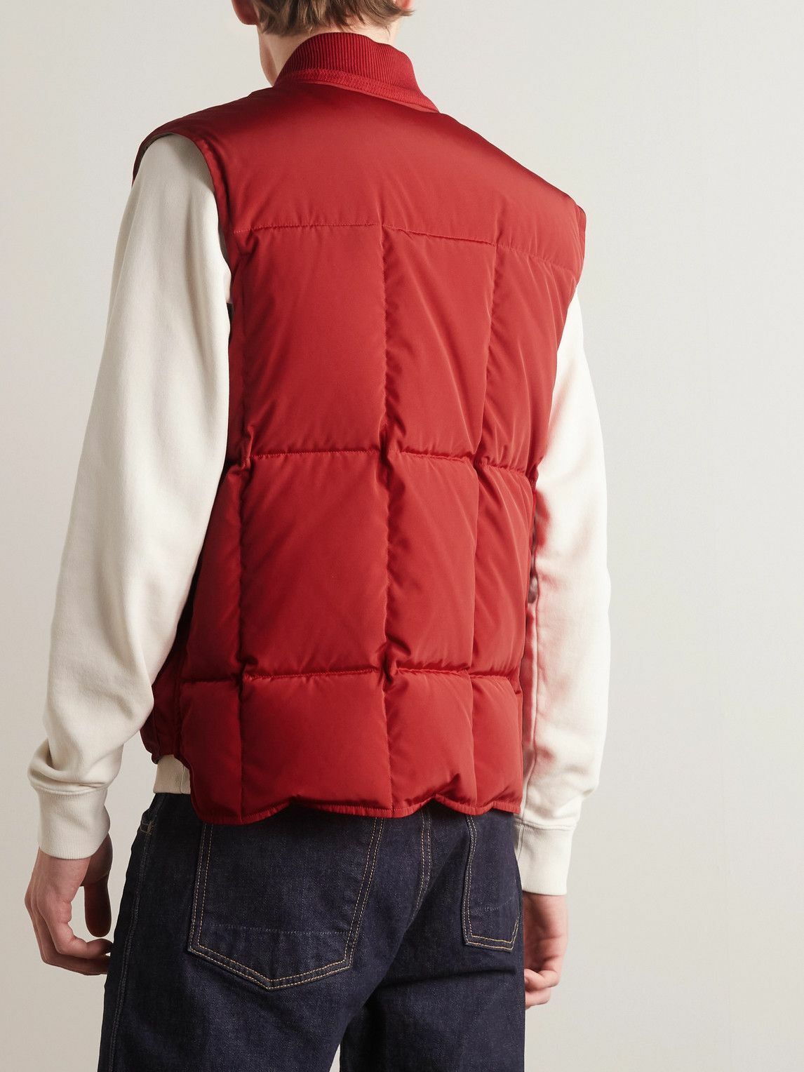 Tom Ford o1w1db10425 OGD003 Down Vest in Red Size US L / EU 52-54 / 3 - 3 Thumbnail