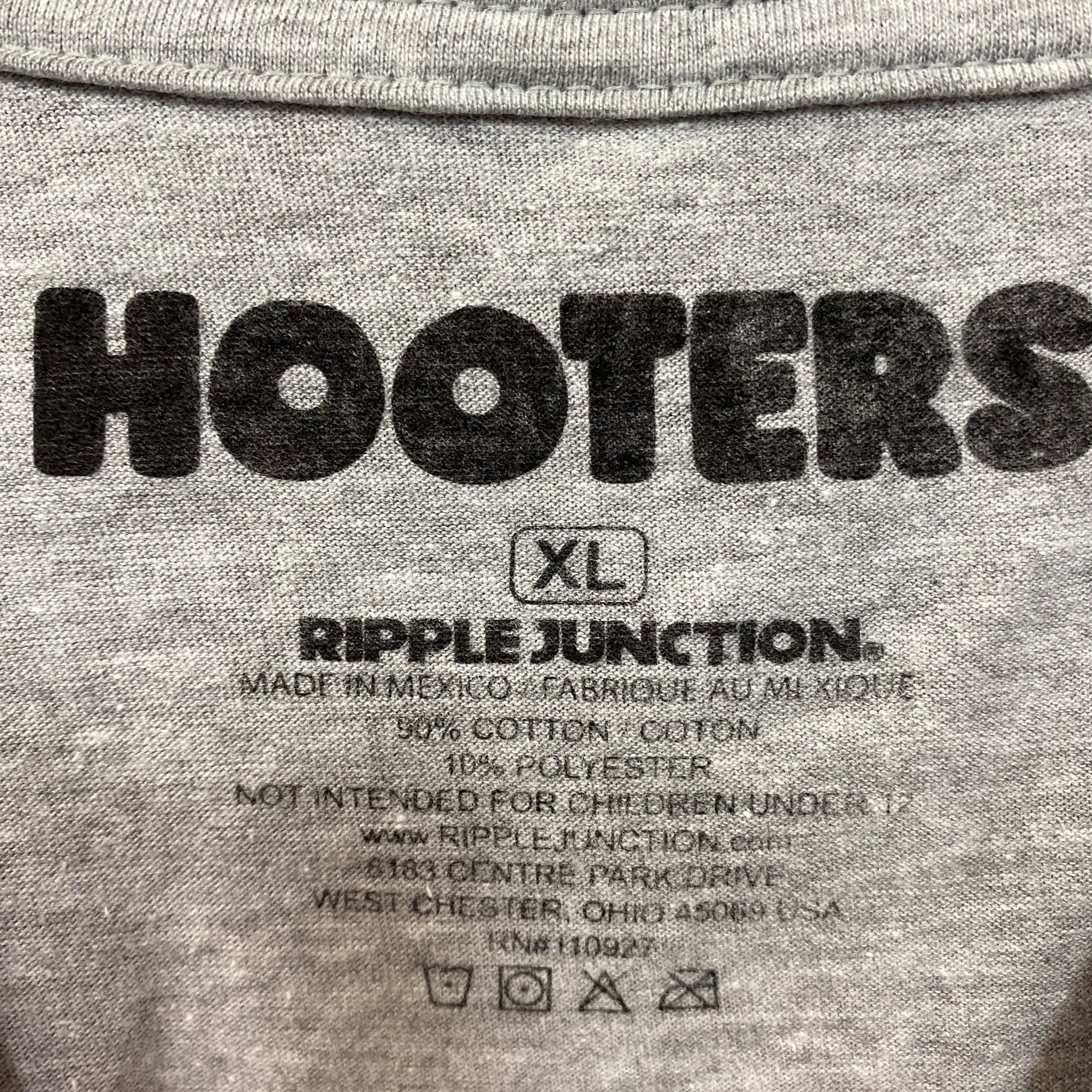 Ripple Junction Hooters League Basketball T-Shirt Size Extra Large Size US XL / EU 56 / 4 - 4 Thumbnail