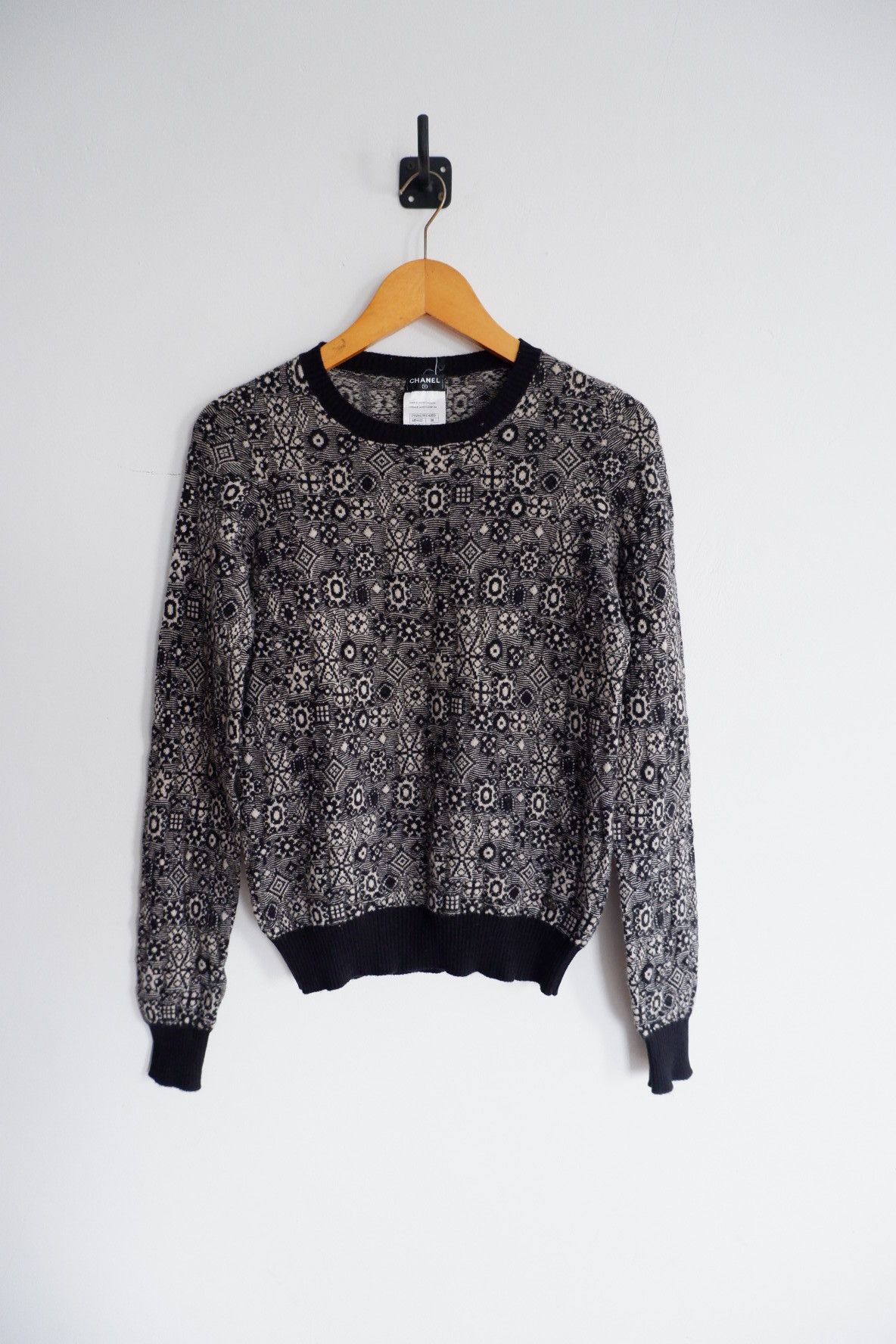 Chanel CHANEL JACQUARD Cashmere Knitwear Size US S / EU 44-46 / 1 - 3 Thumbnail