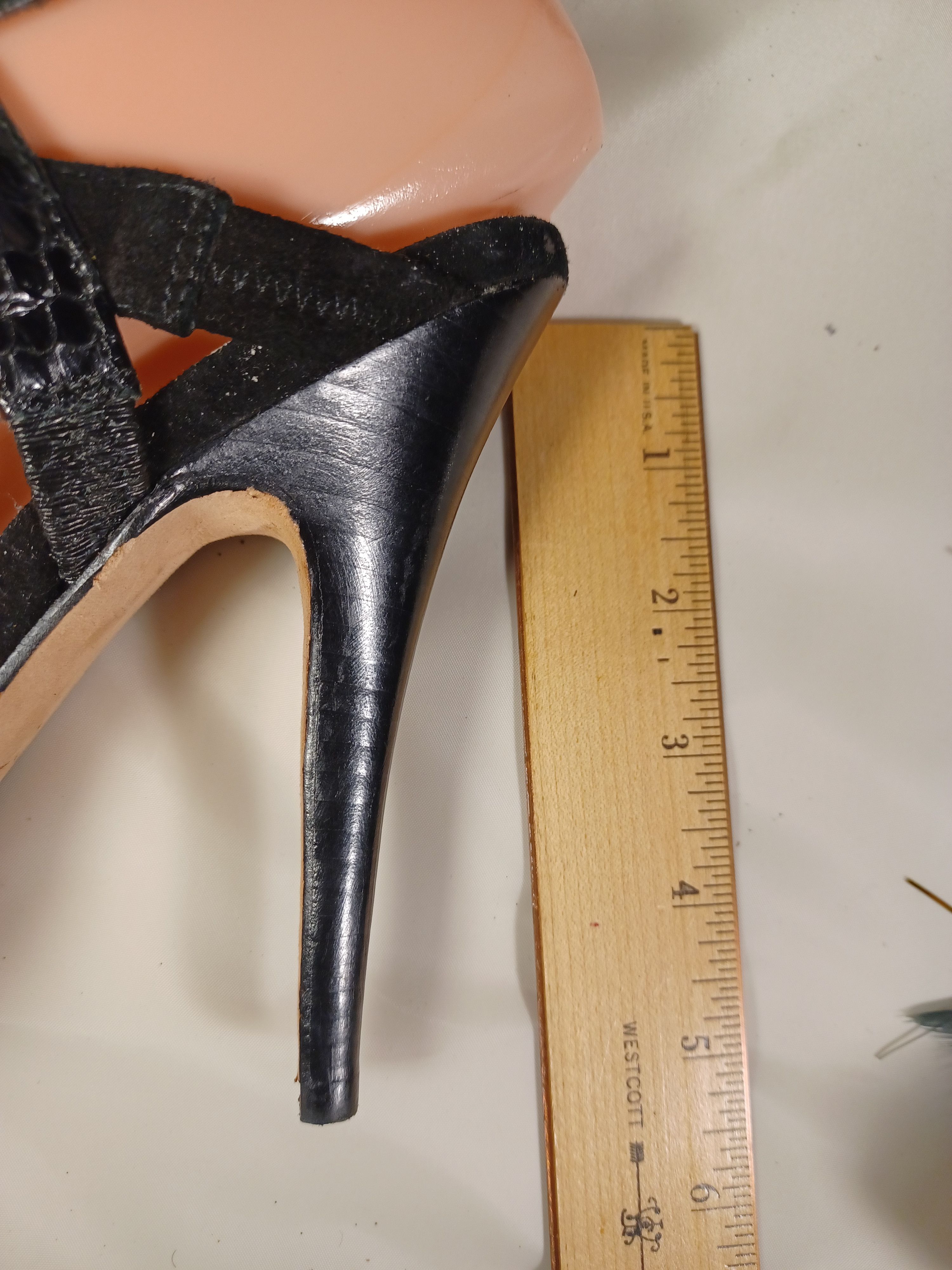 Other Charles David Leather Suede 5-inch Stiletto (Size 7M) Size US 7 / IT 37 - 7 Thumbnail