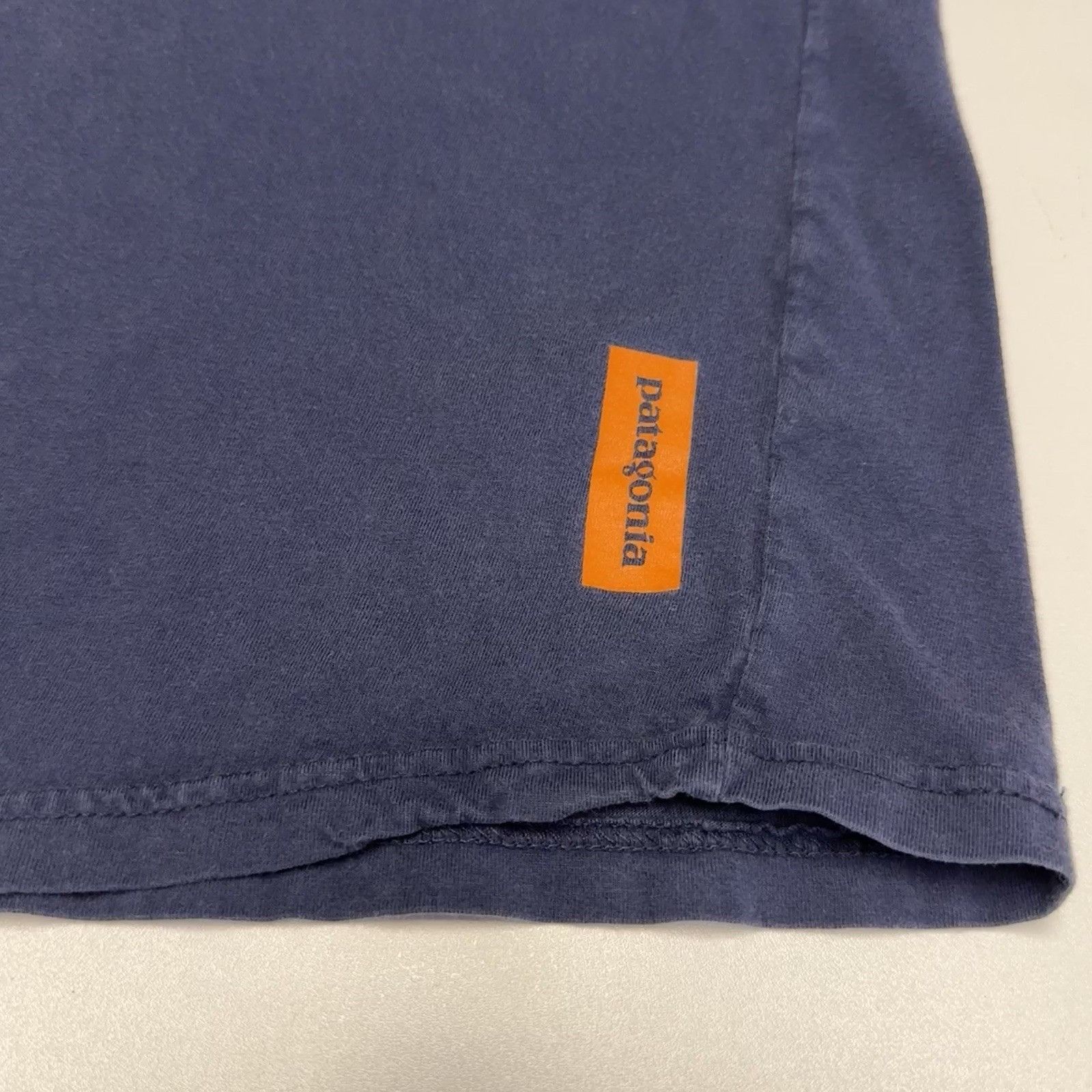 Patagonia Patagonia ‘The Stoke’ T Shirt Men M 21.5x26.6 Blue Long Slee Size US M / EU 48-50 / 2 - 5 Thumbnail