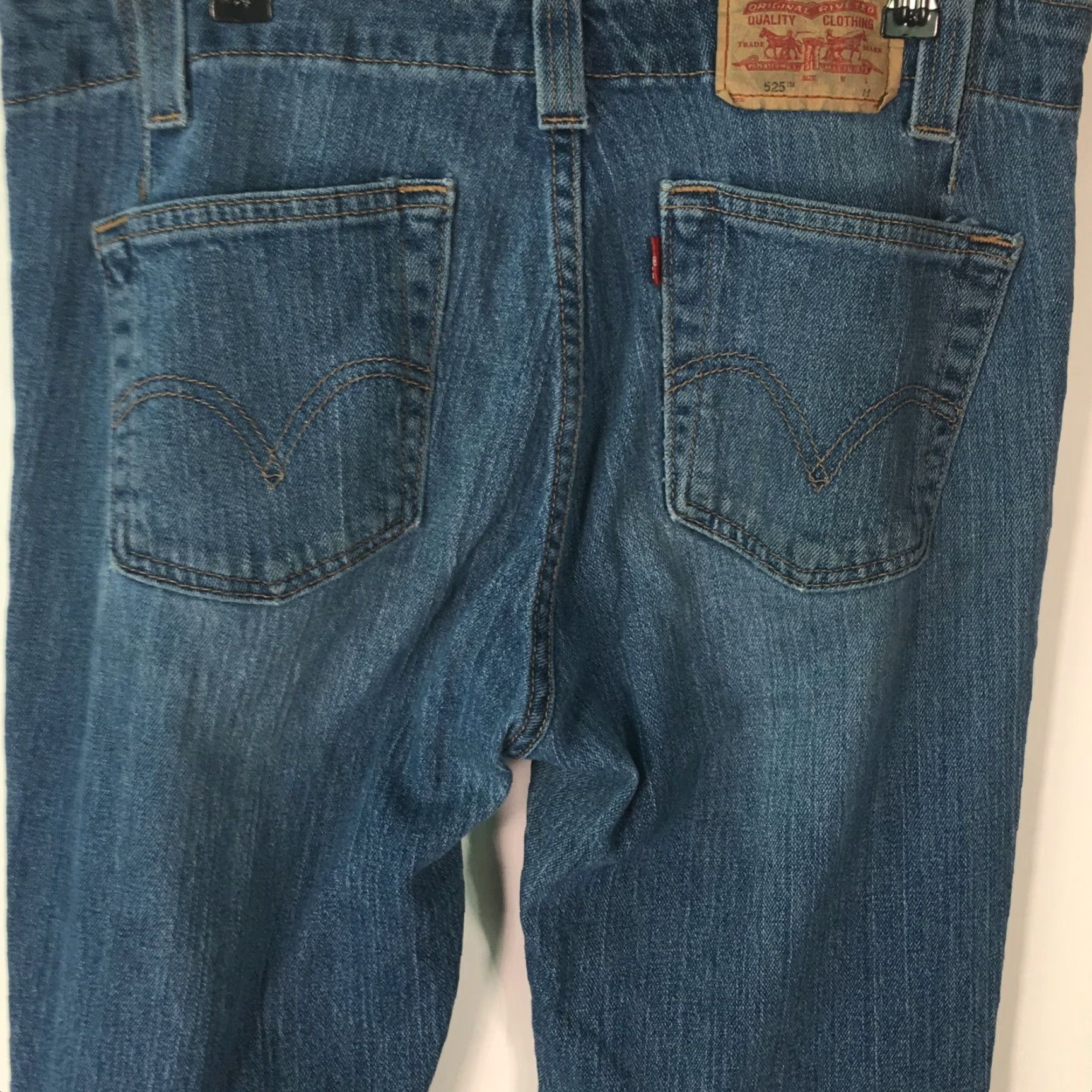 Levi's VINTAGE Levis Strauss And Co 525 Womens Casual Regular Bootcut Blue Denim Jeans Size 8M Size 30" / US 8 / IT 44 - 4 Thumbnail