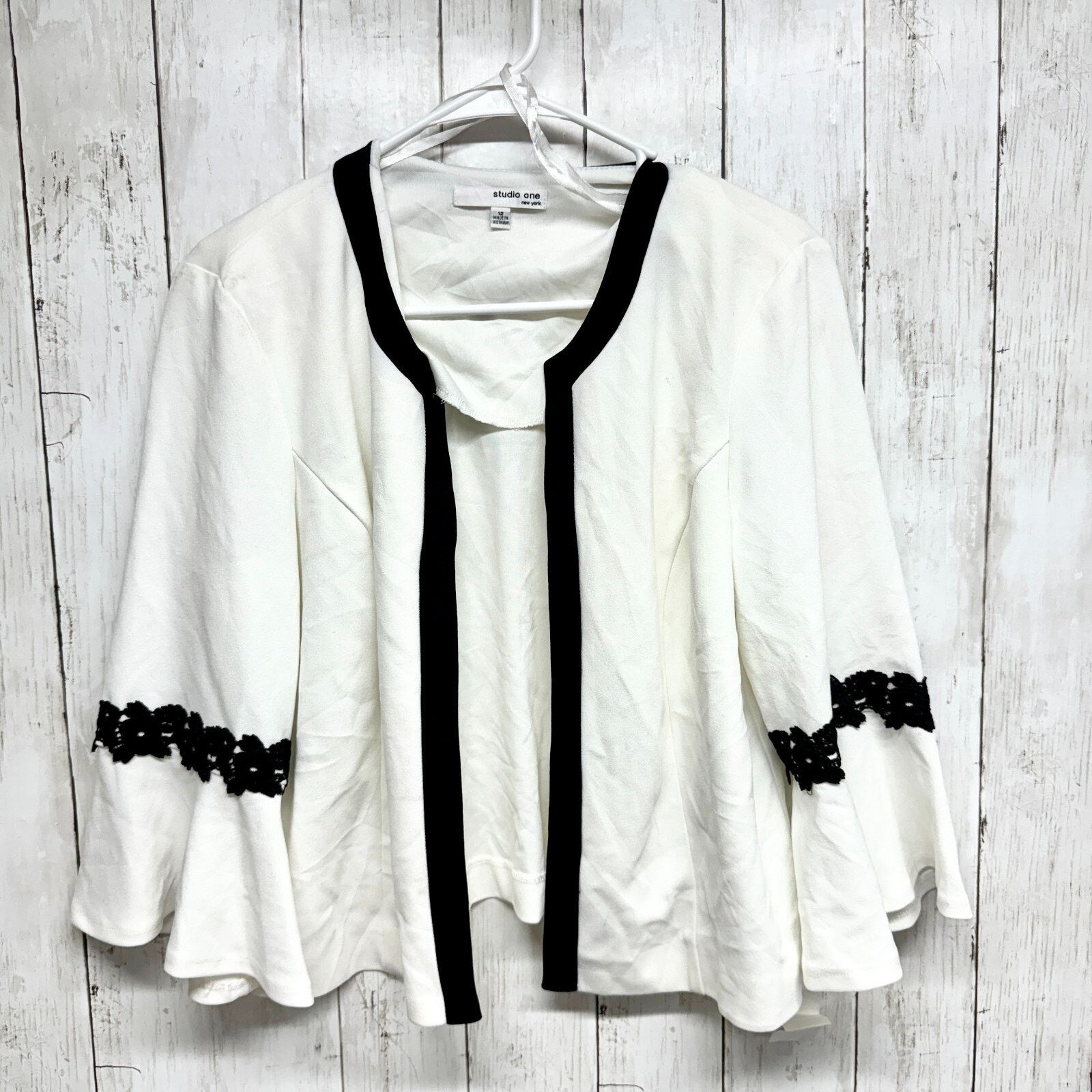 Other New Studio One NYC Jacket Size 12 White Black Trim Overthrow Size XL / US 12-14 / IT 48-50 - 1 Thumbnail