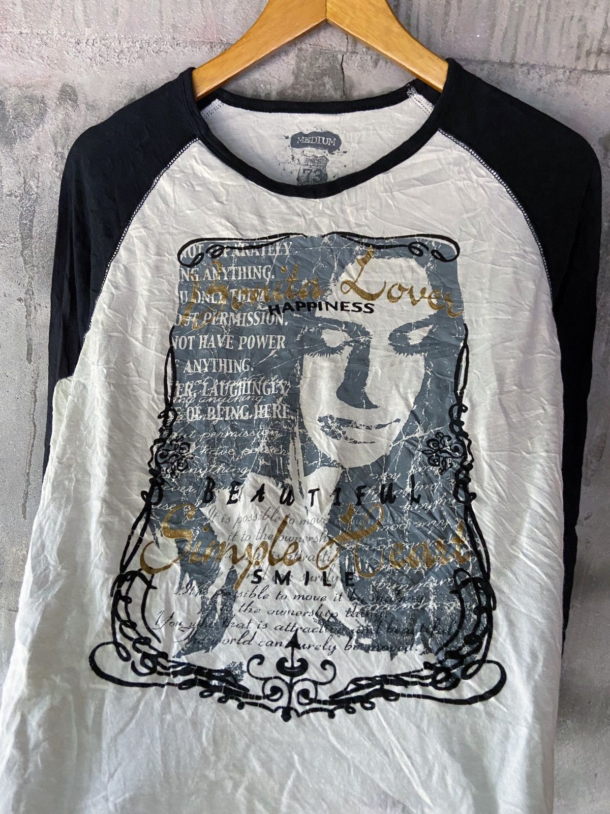 Japanese Brand HAPPINESS BEAUTIFUL SMILE LONG SLEEVE Size US S / EU 44-46 / 1 - 3 Thumbnail