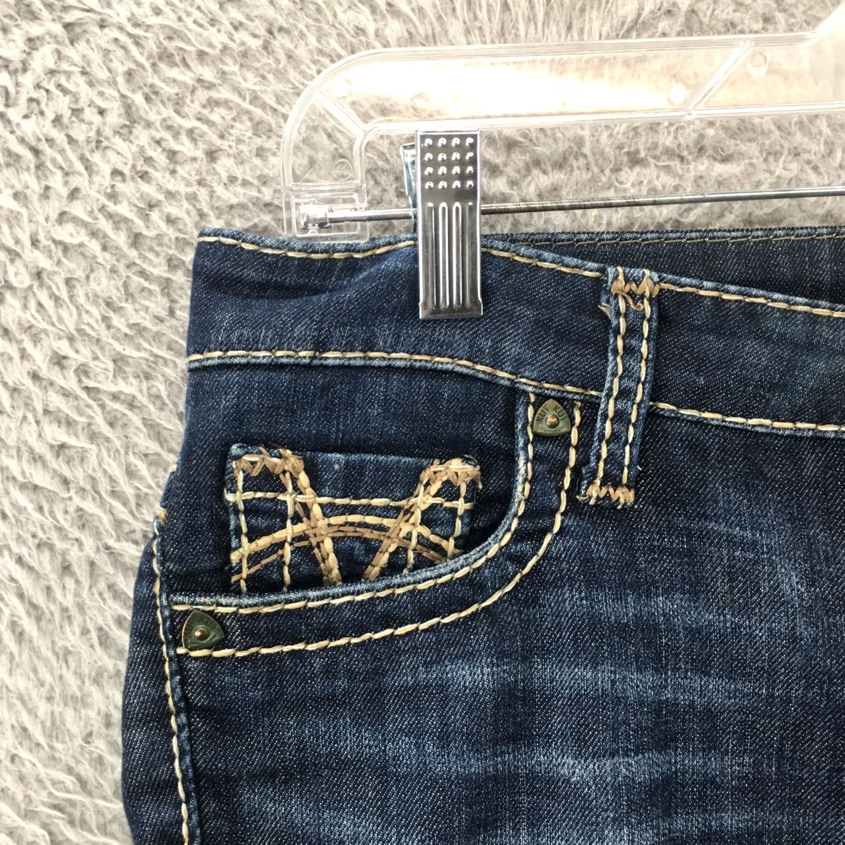 Vintage KUT from the Kloth Skinny Jeans Womens 2 Blue Denim Low Rise Dark Wash Zip Fly Jeans Size 26" / US 2 / IT 38 - 3 Thumbnail