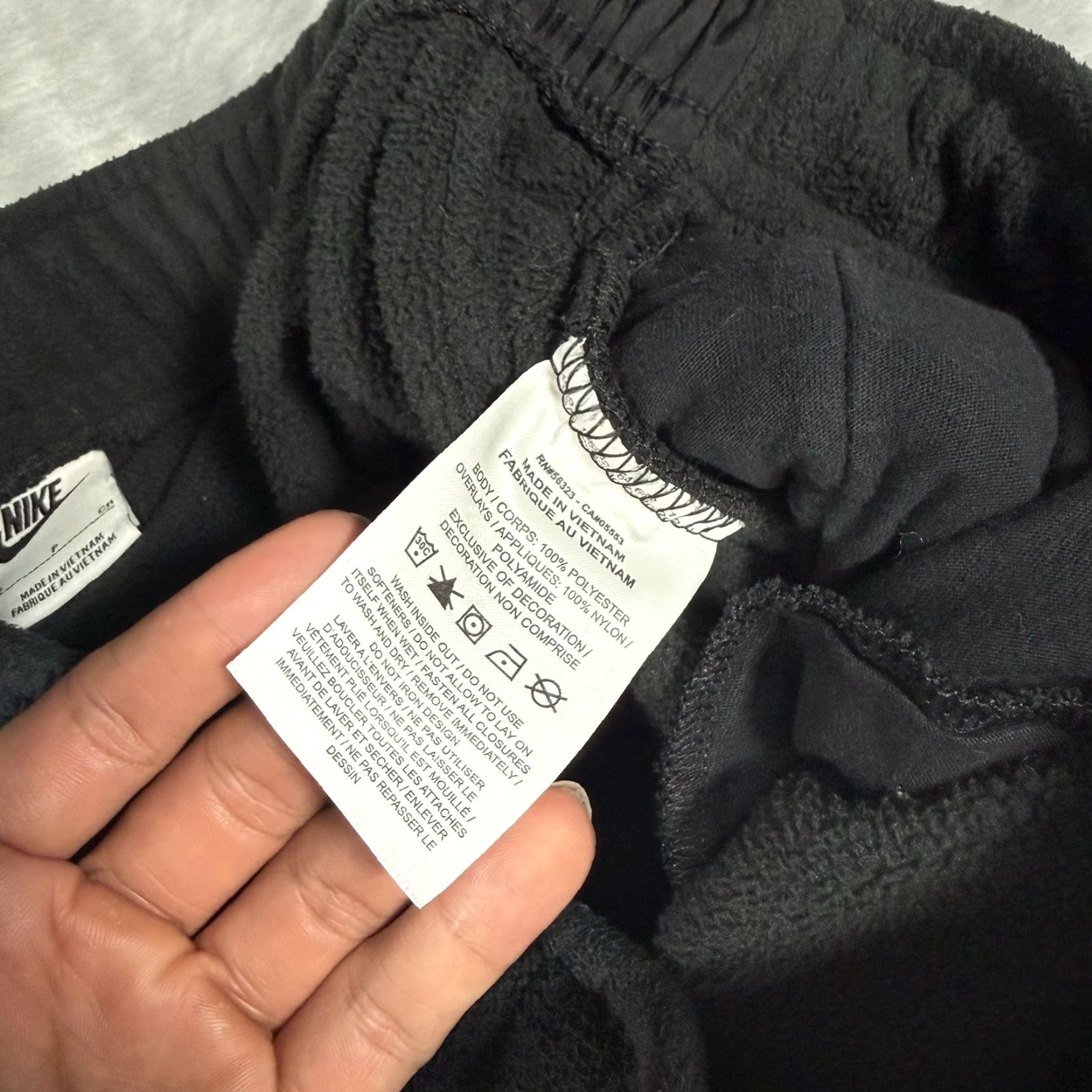 Nike Nike Sportswear Essential Fleece Jogger Pants Mens S 27” Tapered Fit Black Faded 27 Inseam Size US 29 - 5 Thumbnail